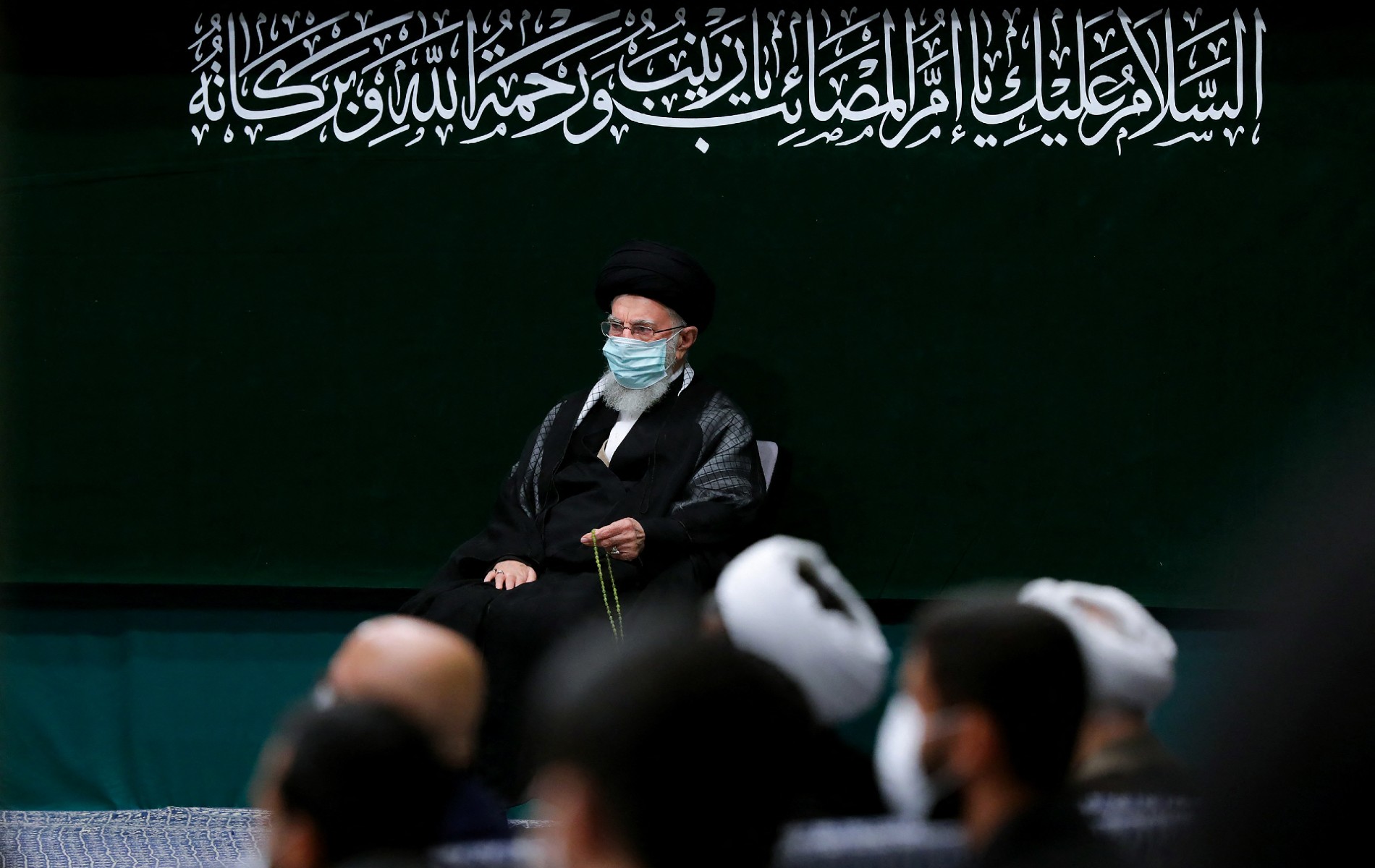 Double explosion en Iran : l'ayatollah Khamenei promet une « réponse sévère »
