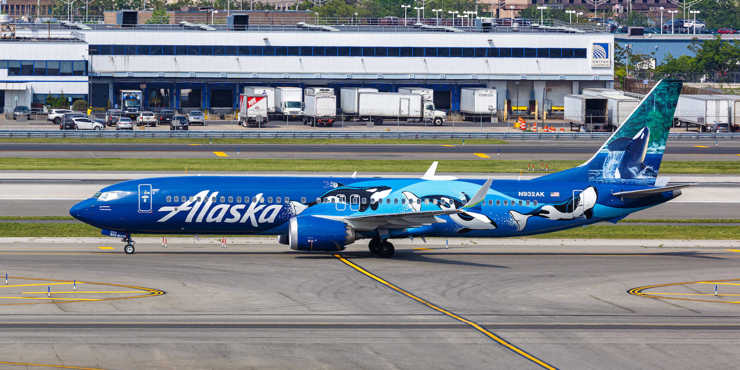 Aux Etats-Unis, un Boeing 737 MAX perd un hublot et atterrit d'urgence