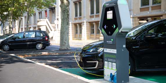 Première en France : la Métropole de Montpellier lance la gratuité (en charge lente) des bornes pour véhicules électriques