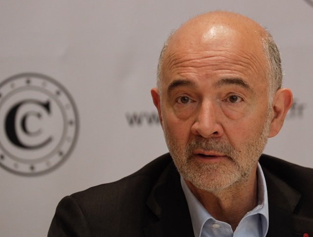 Rapport sur l'immigration de la Cour des comptes : Moscovici veut éteindre l'incendie