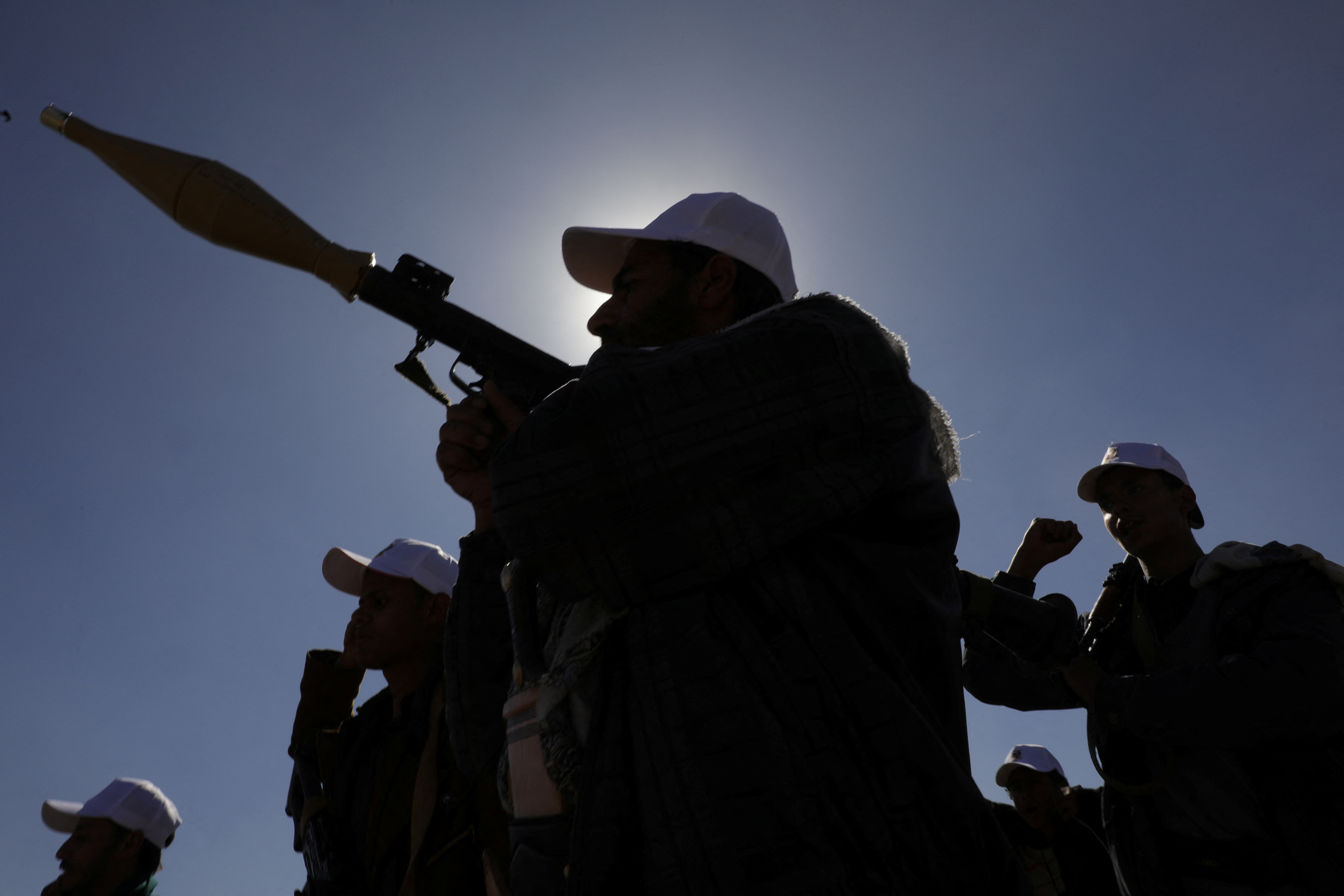 Attaques en Mer Rouge : les Houthis promettent de riposter aux frappes américaines