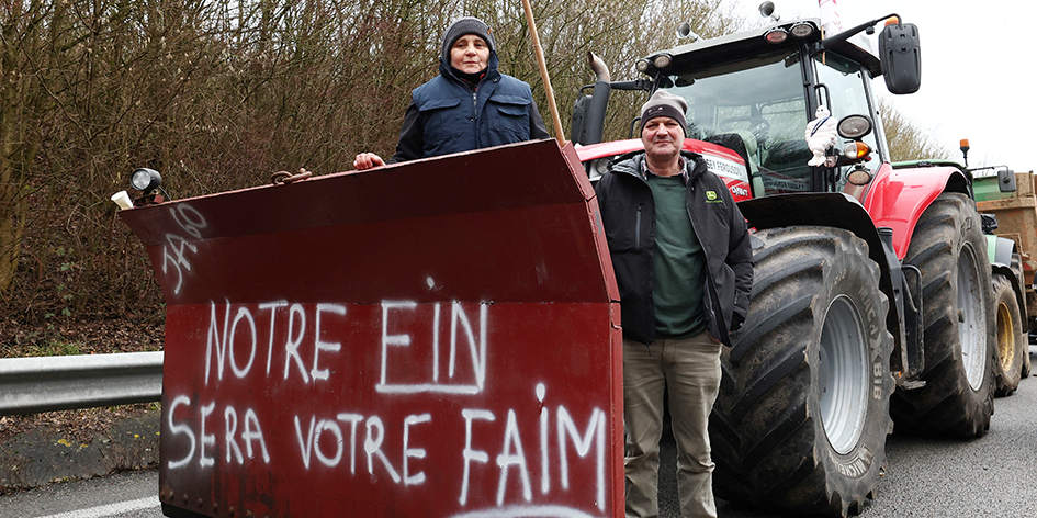 Les agriculteurs toujours aux portes de Paris