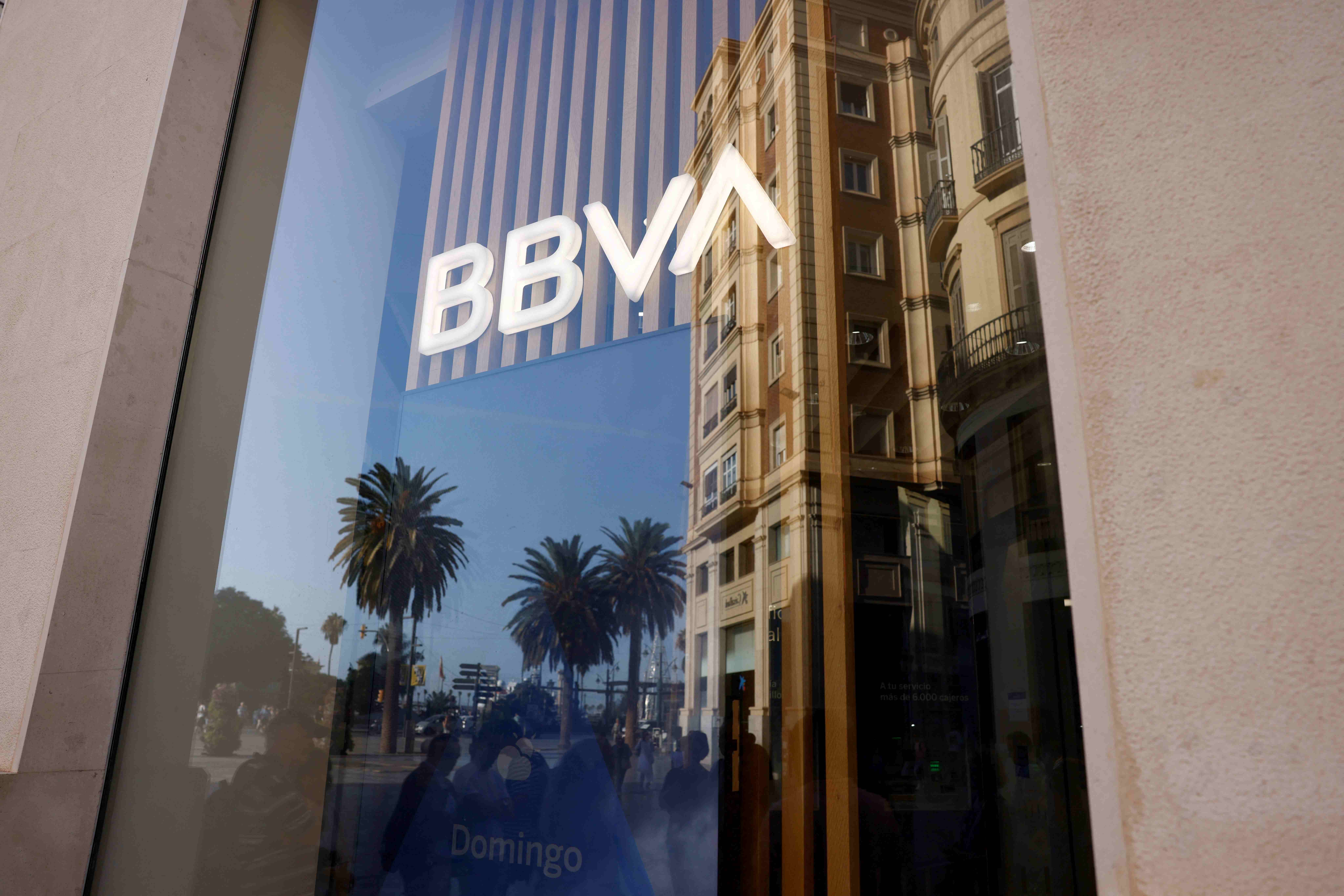 La banque BBVA publie un résultat record de 8 milliards d'euros en 2023