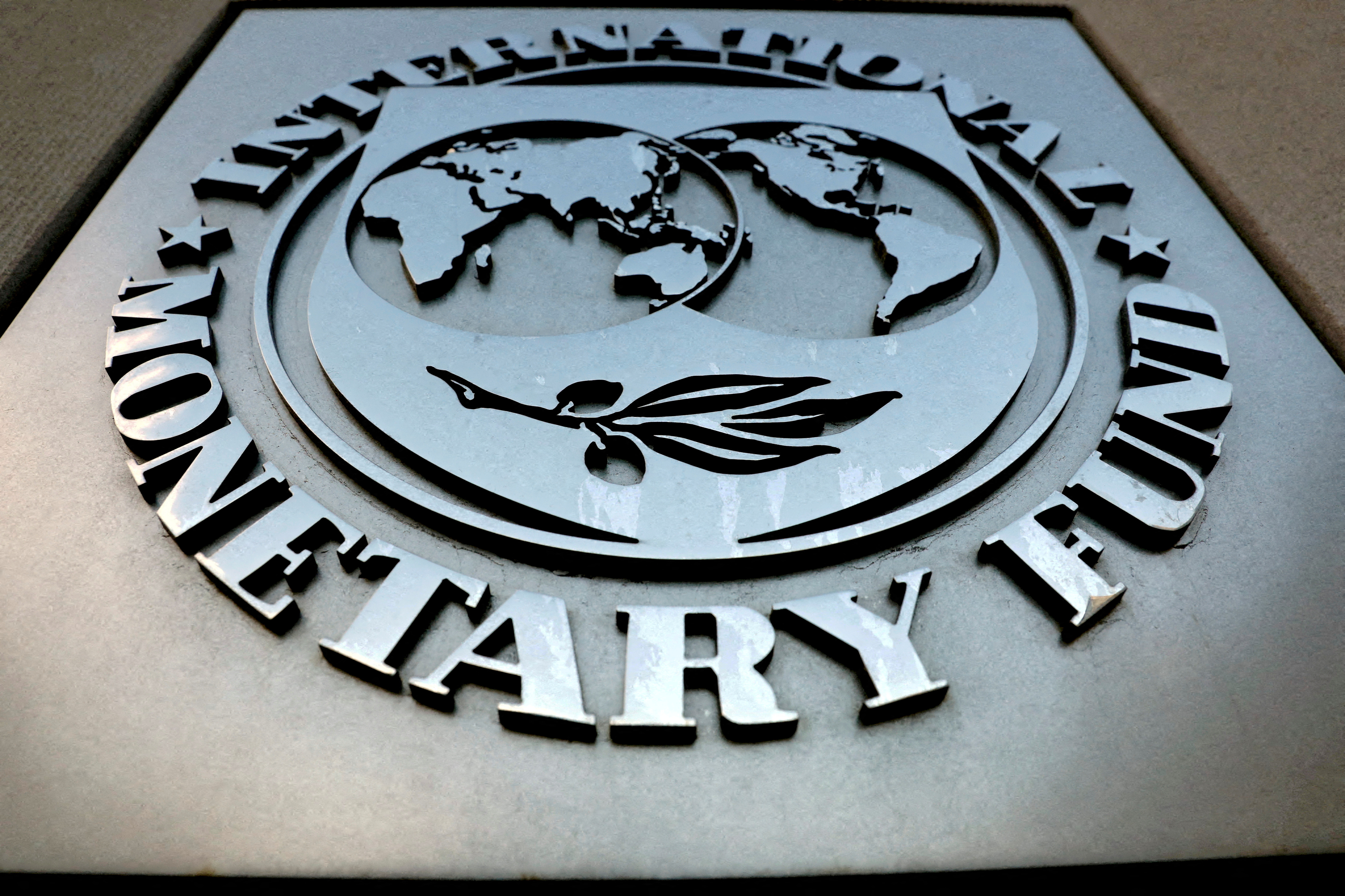 Soutien à l'Ukraine : le FMI débloque une nouvelle tranche d'aide de 880 millions de dollars