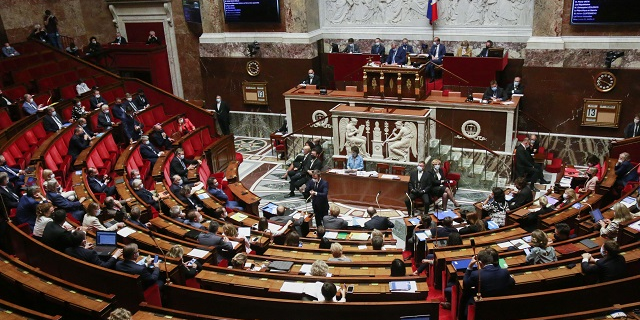 Le gouvernement invite le Parlement à débattre sur le soutien à l'Ukraine