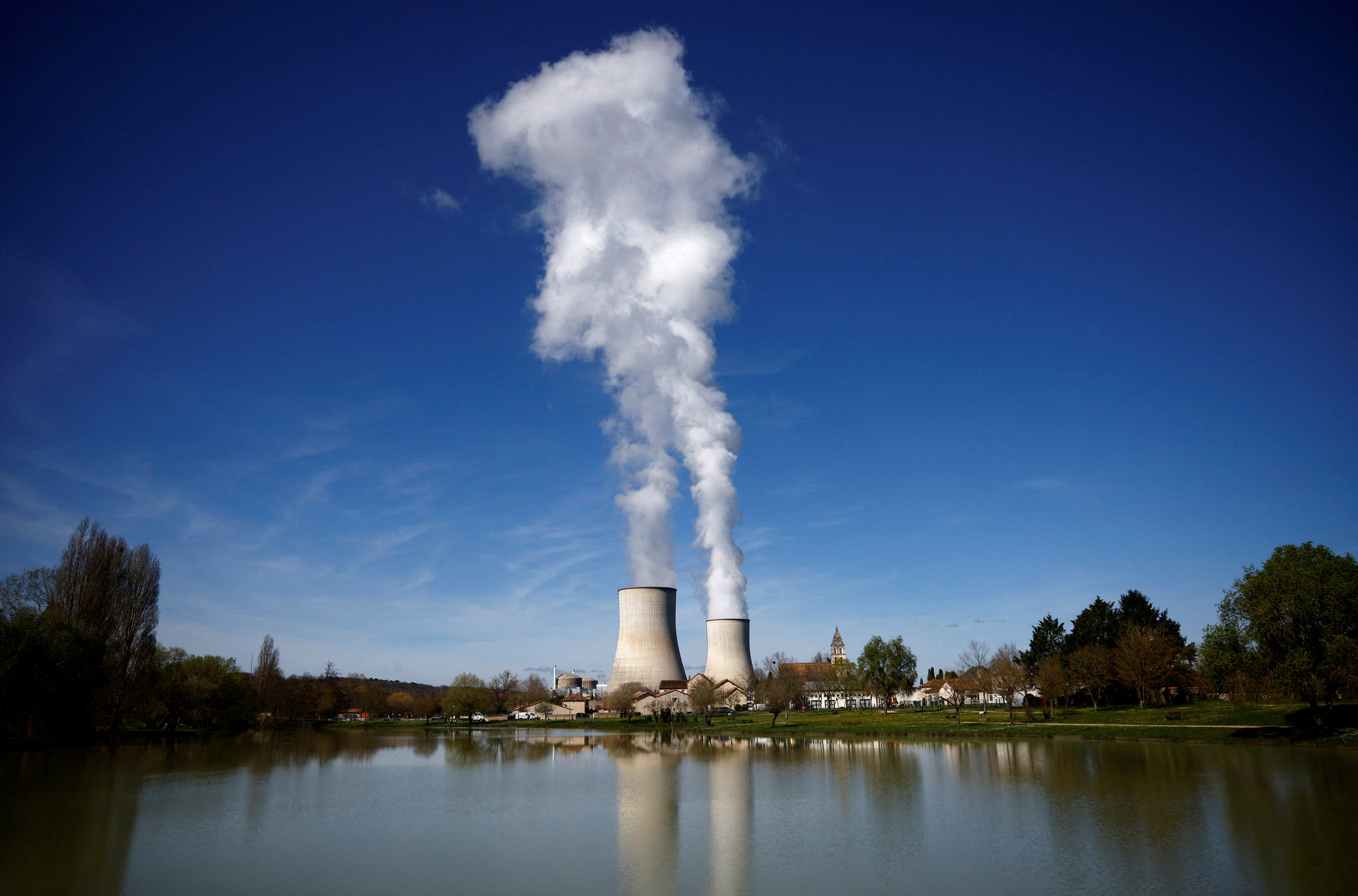 Pourquoi EDF peine tant à exporter ses centrales nucléaires