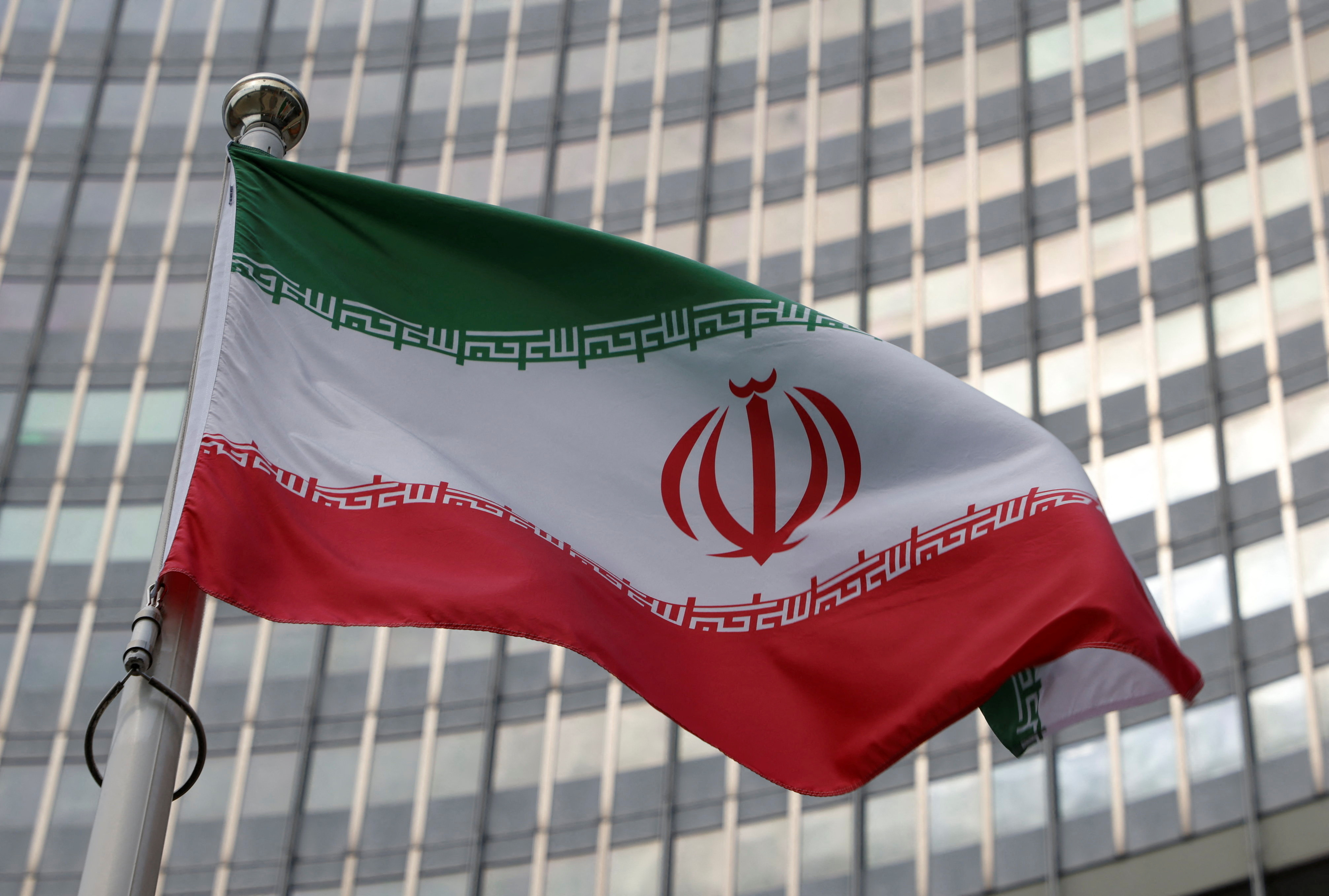 [EN DIRECT] Attaque de l'Iran contre Israël : Bruno Le Maire craint « un impact économique lourd » en cas d'escalade