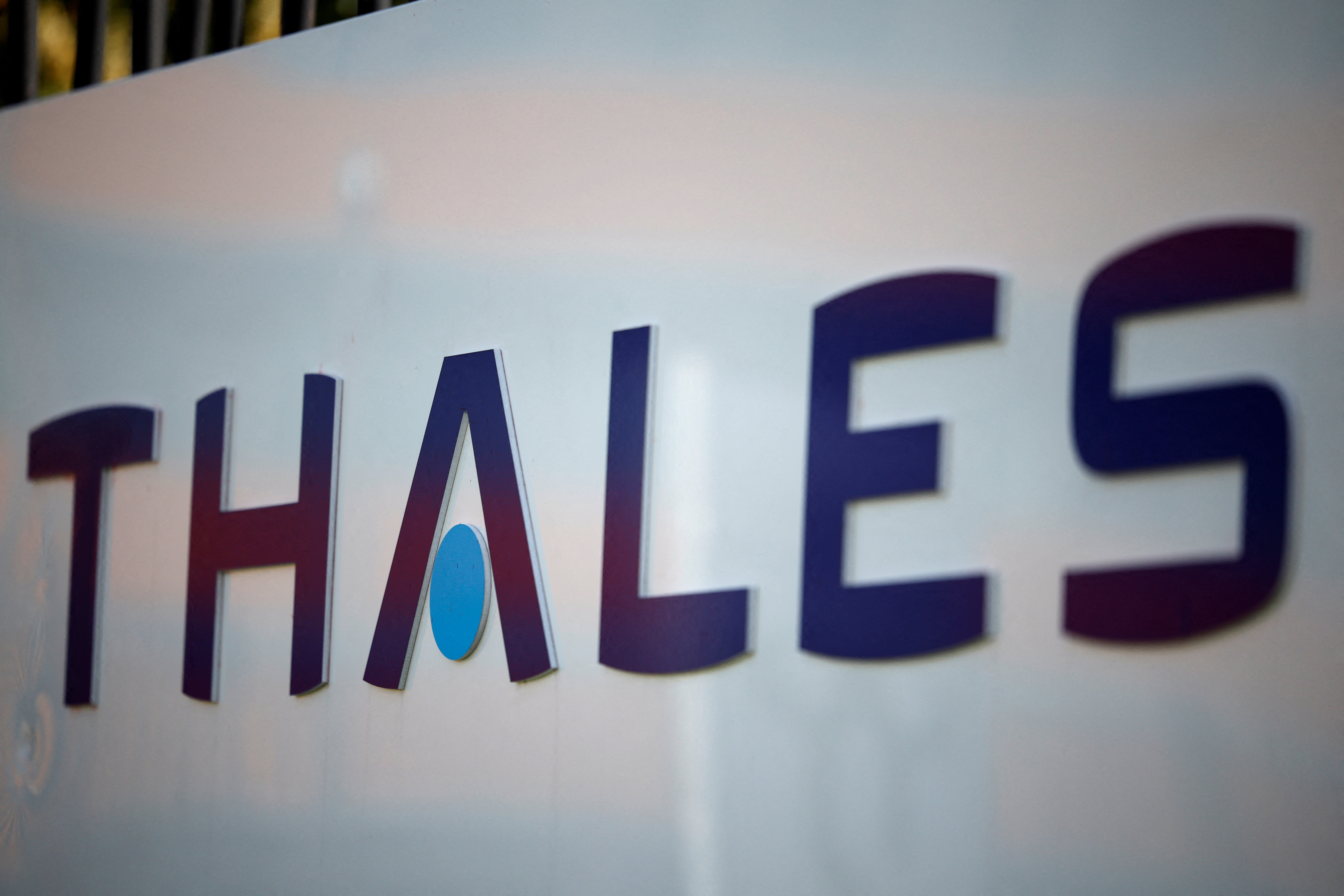 Porté par la défense, Thales dévoile un bénéfice net en forte hausse au premier semestre