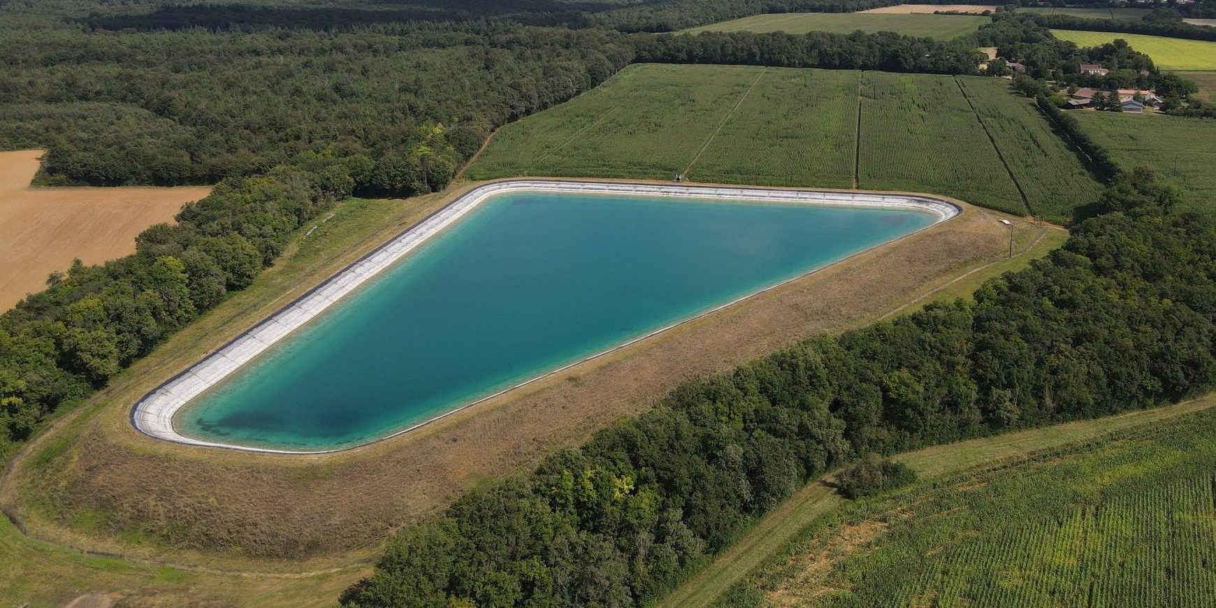« Bassines » : les irrigants de Charente-Maritime auraient-ils trouvé la clé pour leurs réserves ?