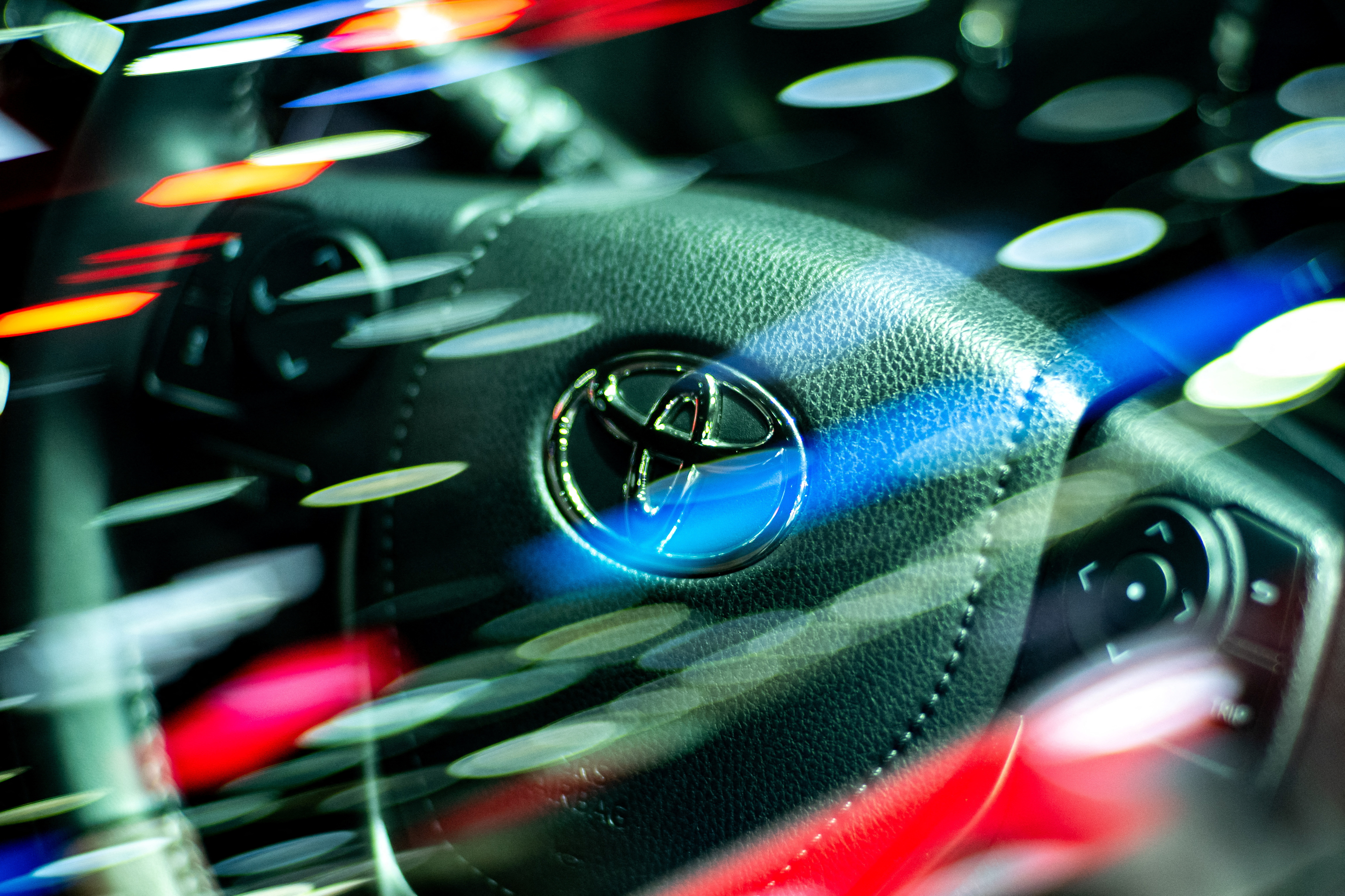 Toyota annonce des objectifs décevants qui éclipsent une année record