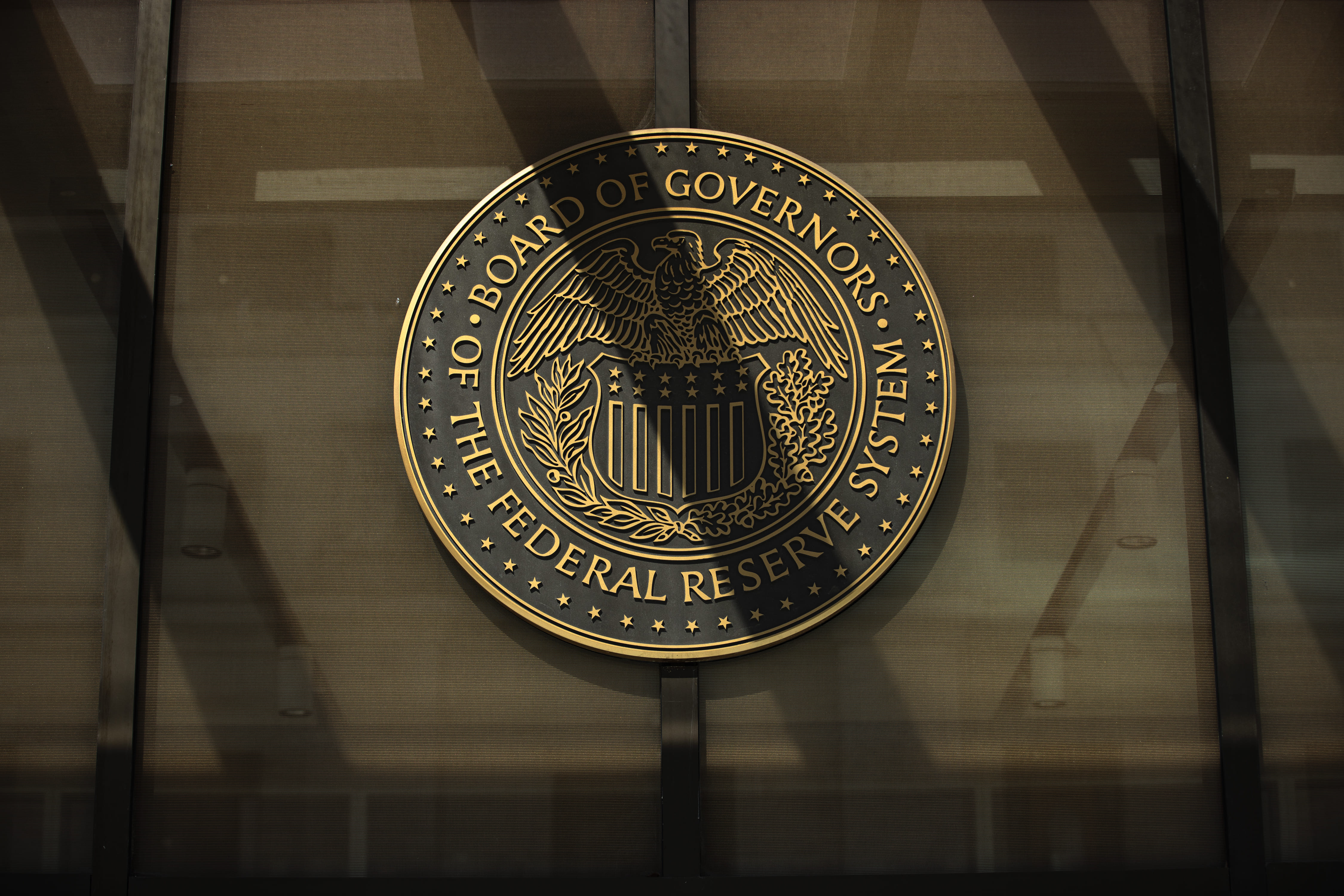 Etats-Unis : une gouverneure de la Fed ferme la porte à une baisse des taux en 2024