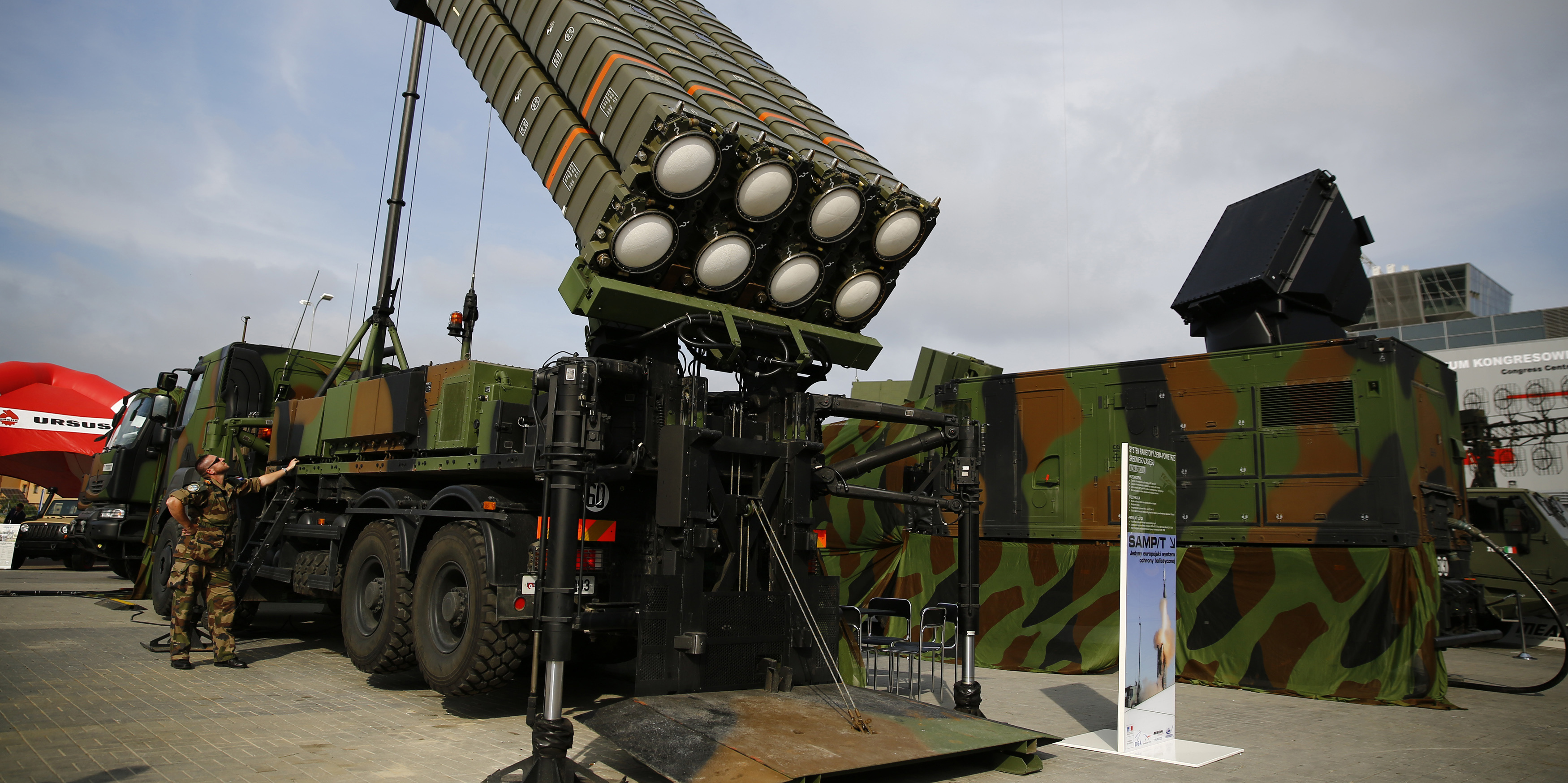 Ukraine: l'Italie va envoyer un nouveau système antiaérien, affirme Kiev