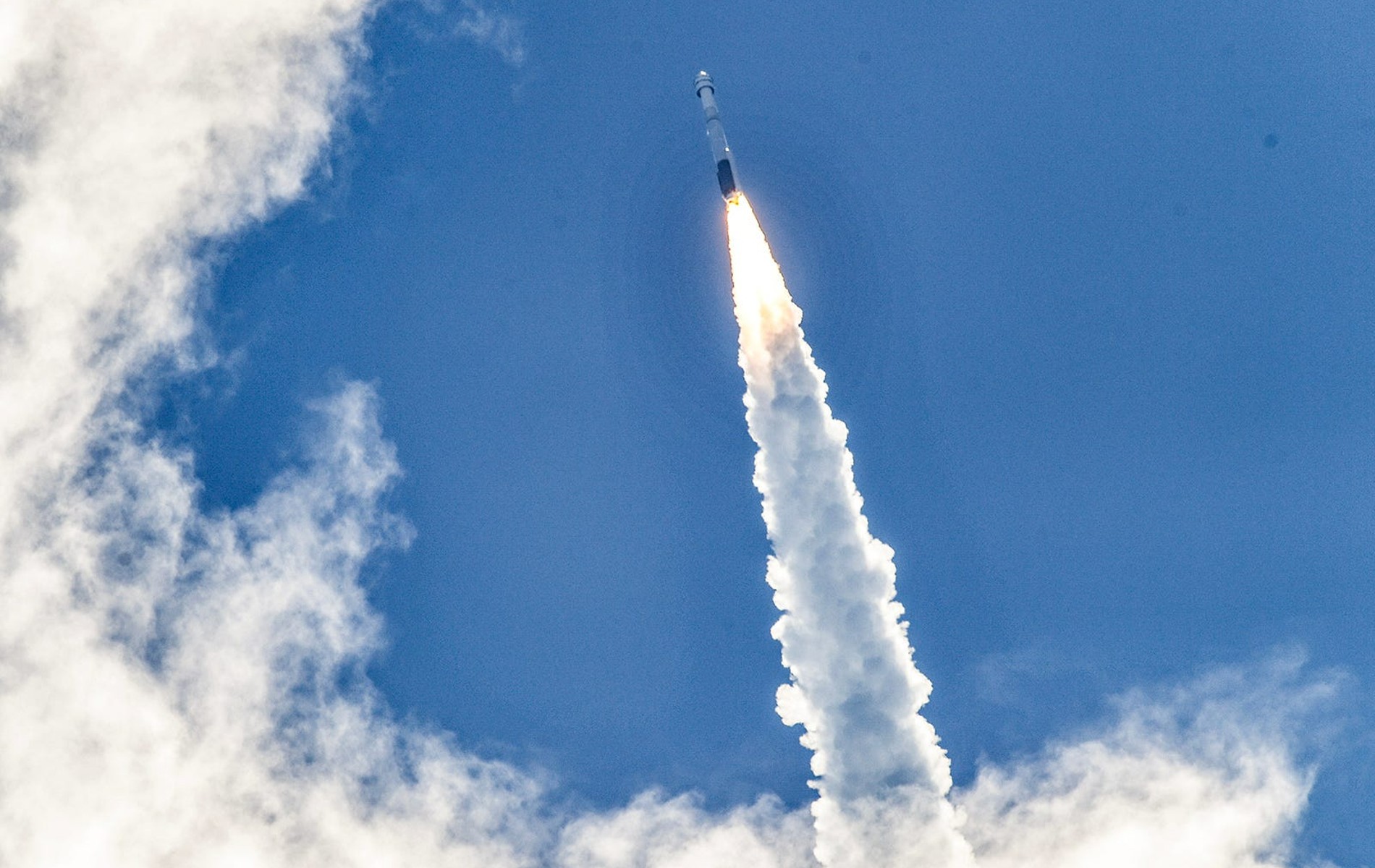 Une troisième fuite d'hélium identifiée sur Starliner, le vaisseau spatial de Boeing en route vers l'ISS