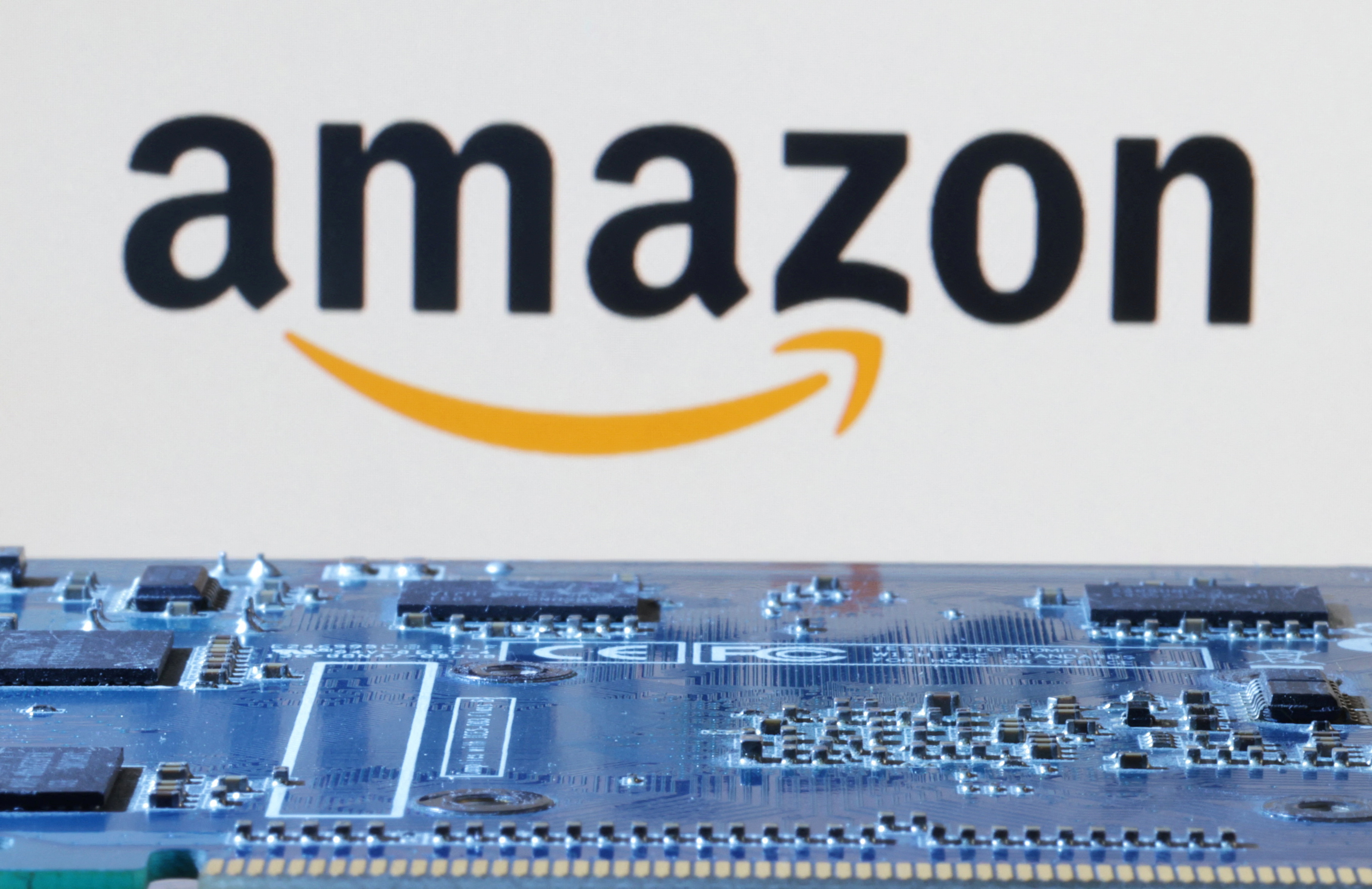 Amazon déçoit le marché à cause de projections plombées par les investissements en IA