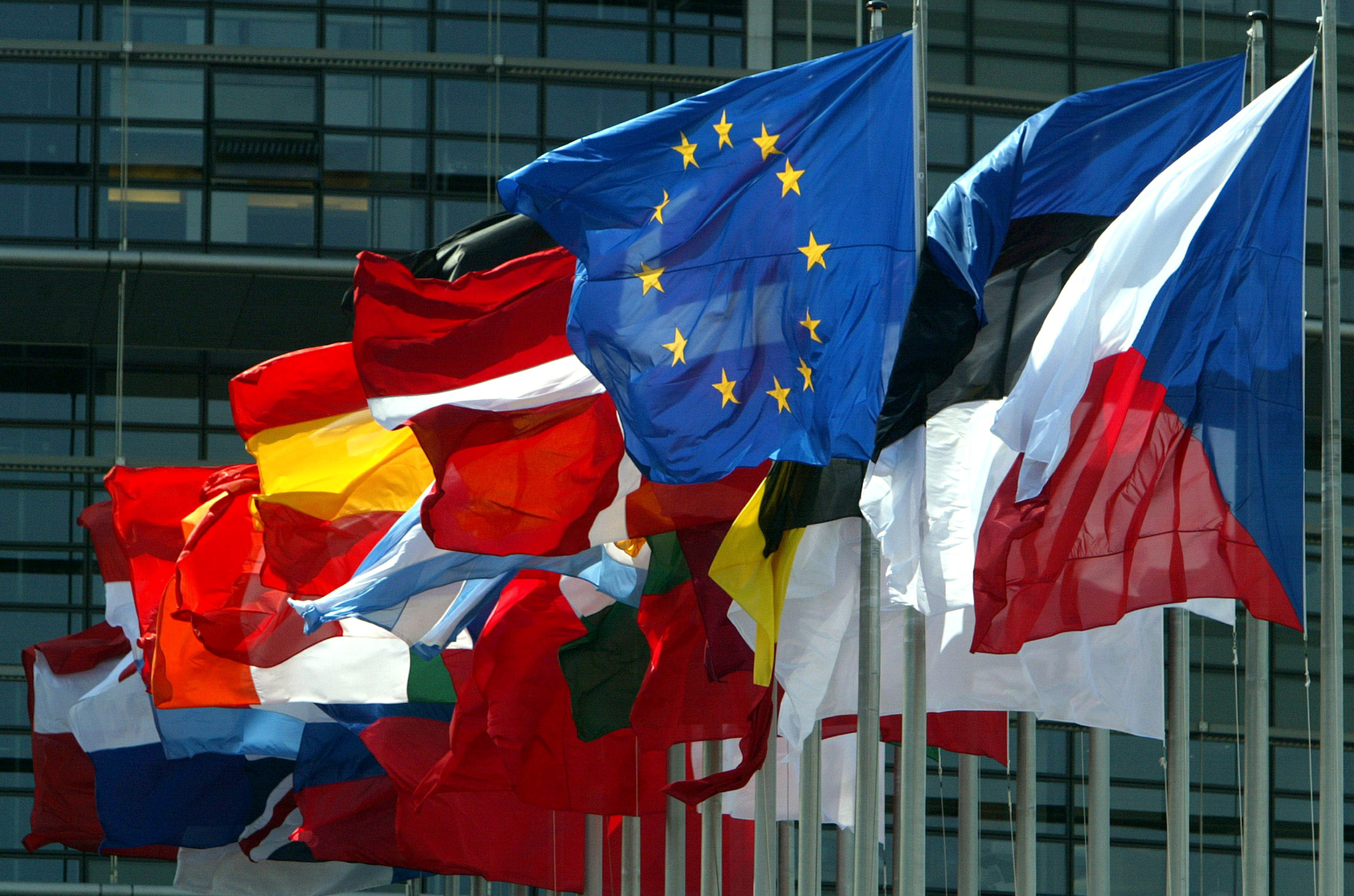 L'UE confirme l'ouverture des négociations d'adhésion avec l'Ukraine et la Moldavie