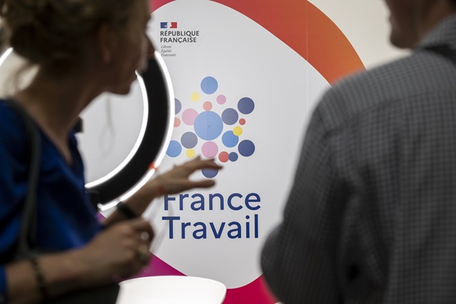 Emploi : les vraies raisons des vagues de départs des salariés français