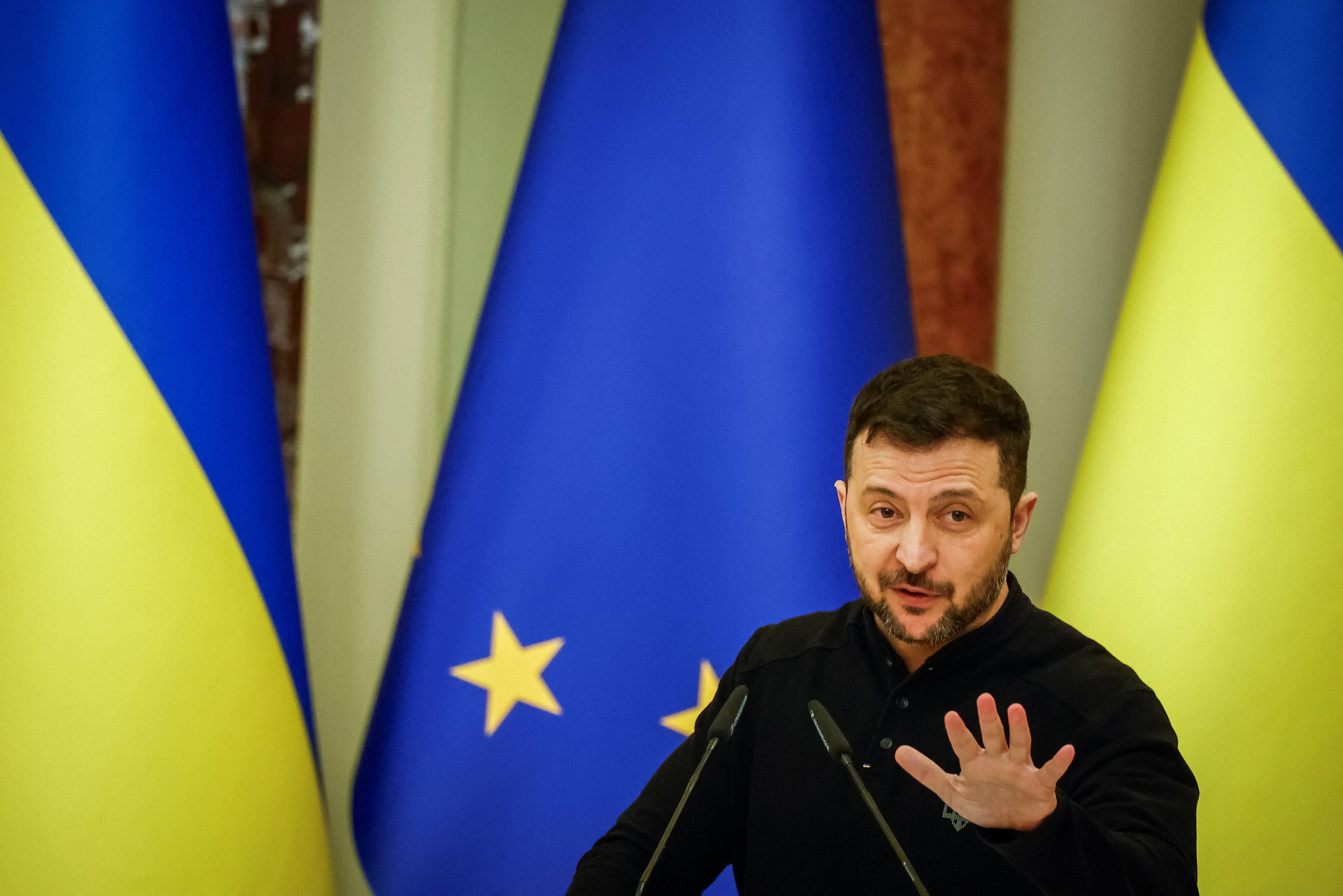 Ukraine : Zelensky dénonce une attaque massive 