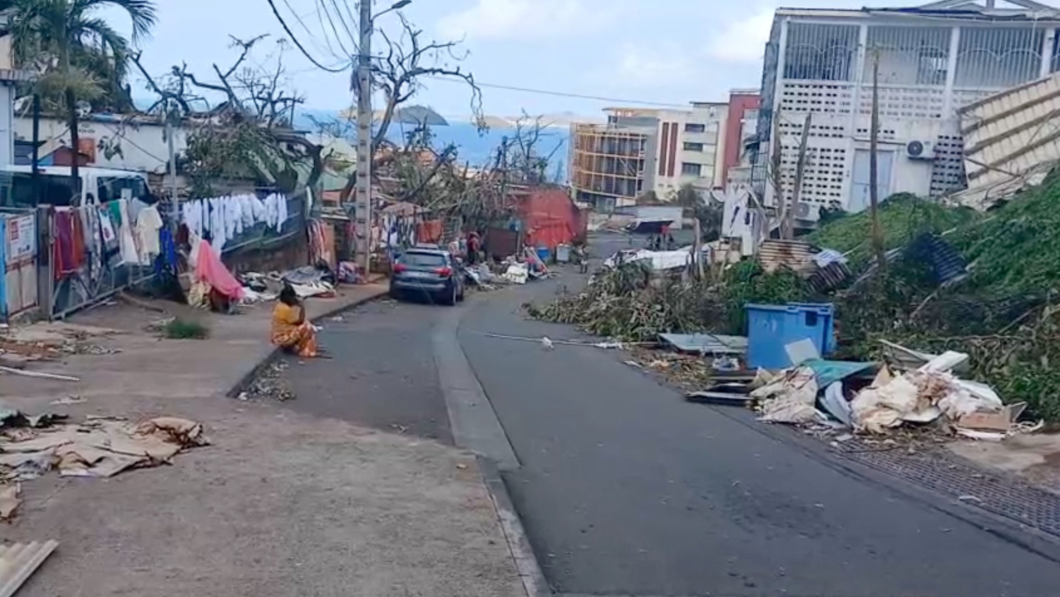 Cyclone : Macron attendu à Mayotte « dans les prochains jours »