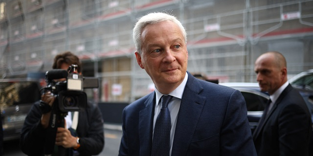 Bruno Le Maire rejoint le géant européen des semi-conducteurs