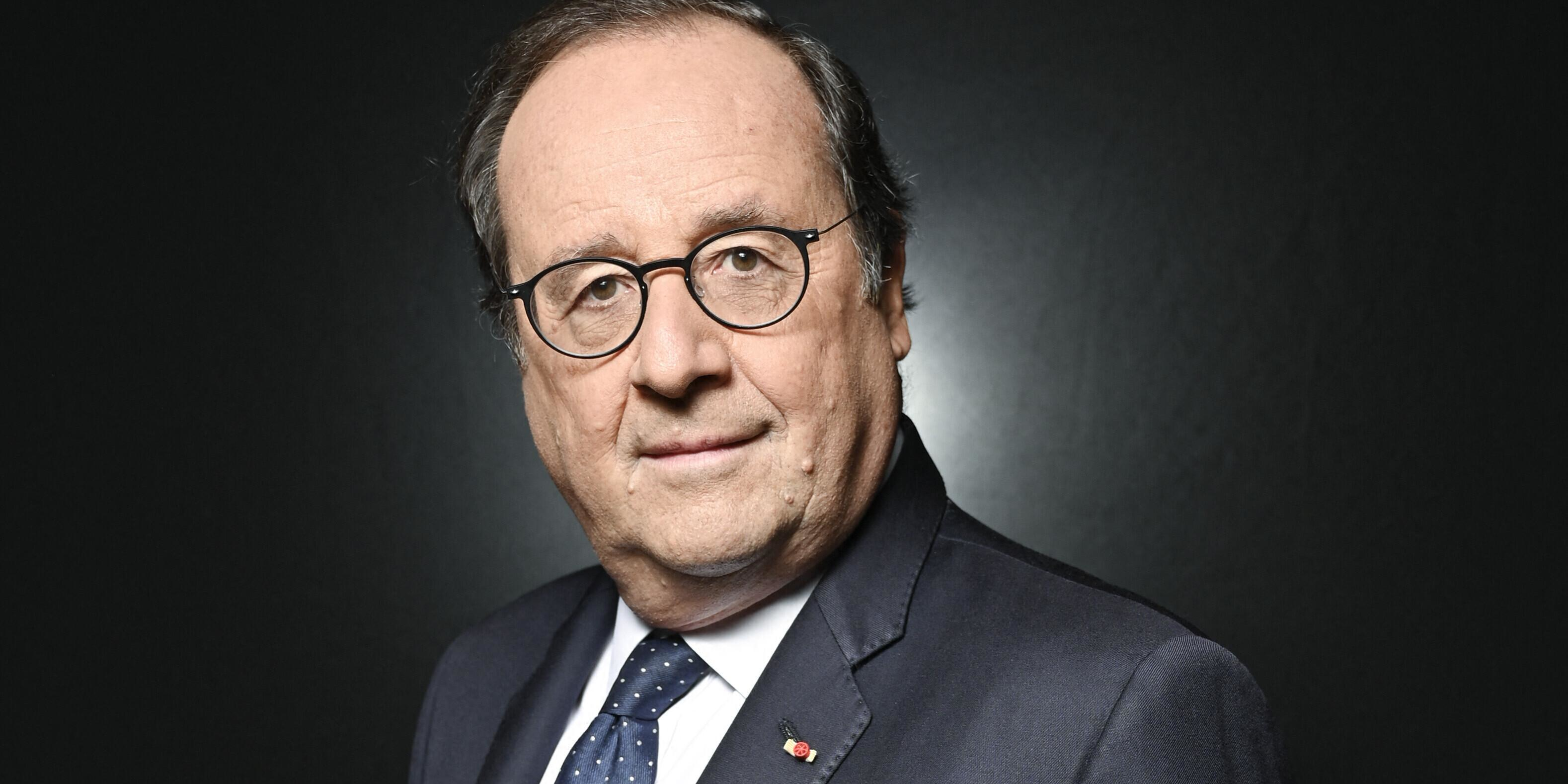 François Hollande considère qu'Emmanuel Macron ne doit pas démissionner