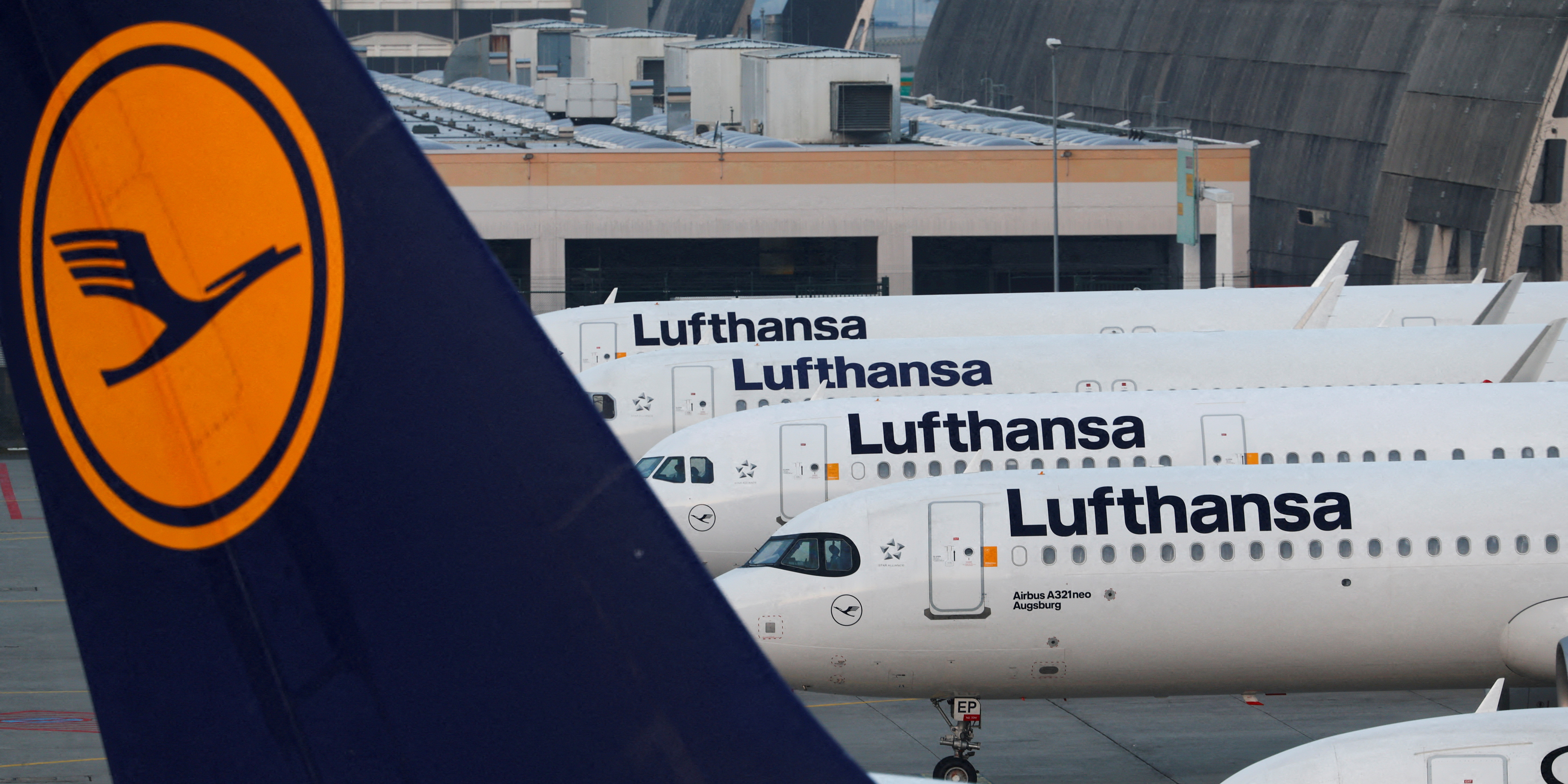 Lufthansa vise 10.000 embauches en 2025