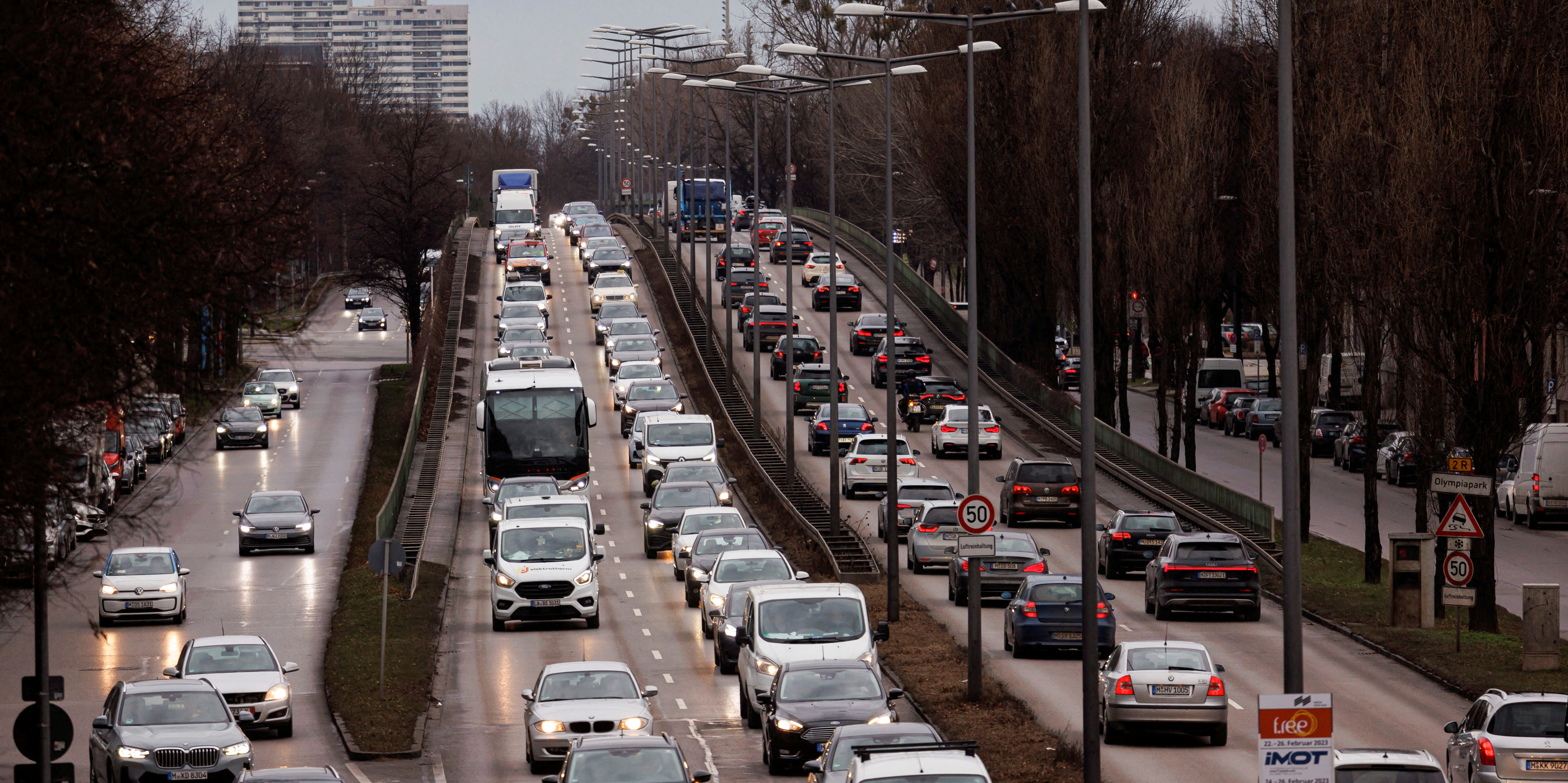 Automobile : la solution honnie des crédits d'émissions s'impose