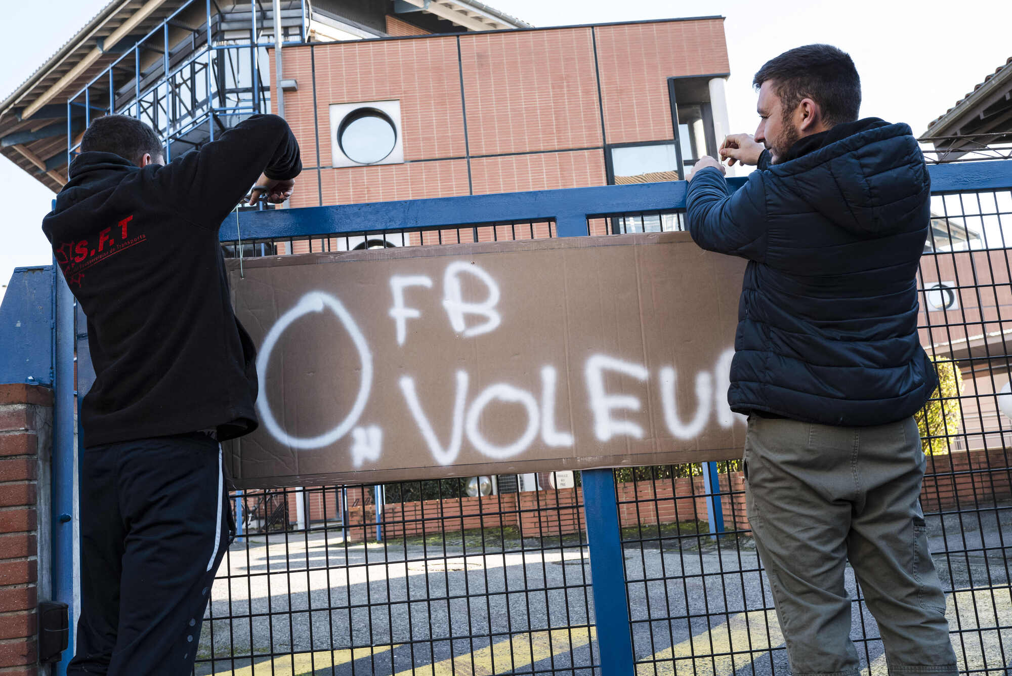 « Entraves au métier »: la surenchère des agriculteurs sème la zizanie