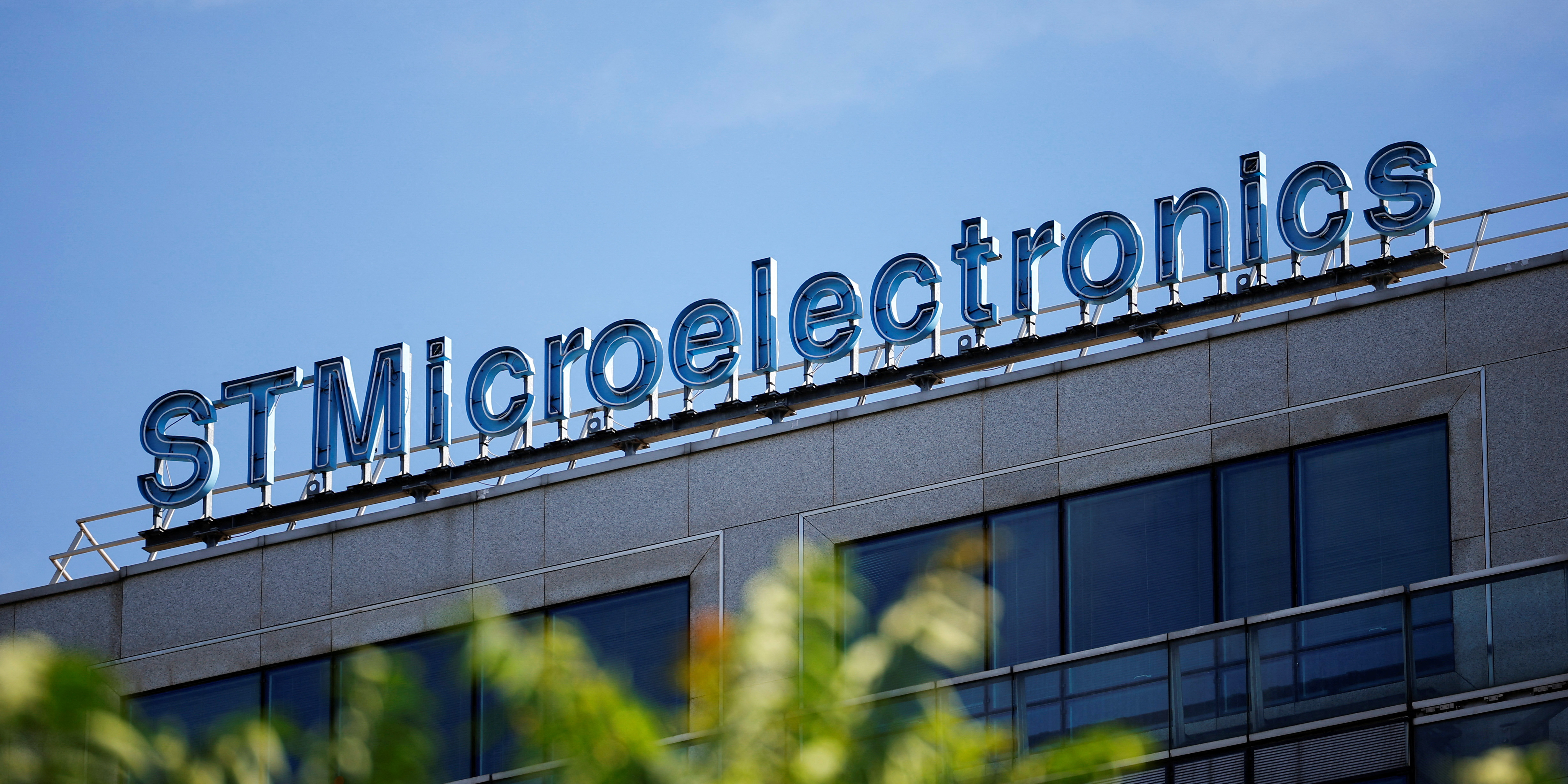 STMicroelectronics : la crise des semi-conducteurs n'est pas finie