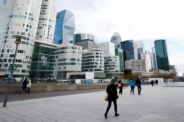 Bureaux : les foncières de La Défense jouent leur va-tout pour sauver leurs tours