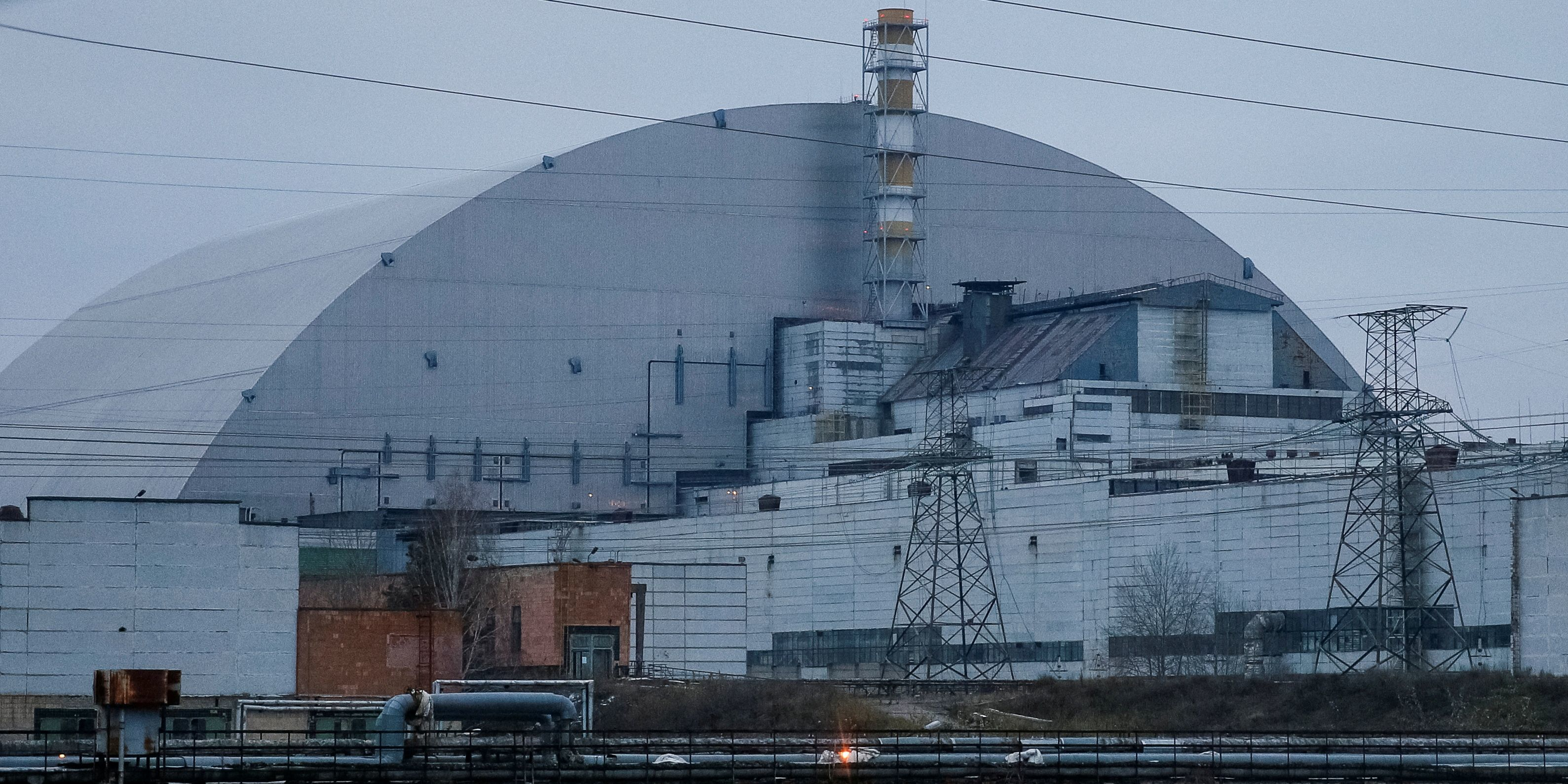 Guerre en Ukraine : le sarcophage de Tchernobyl touché par un drone explosif