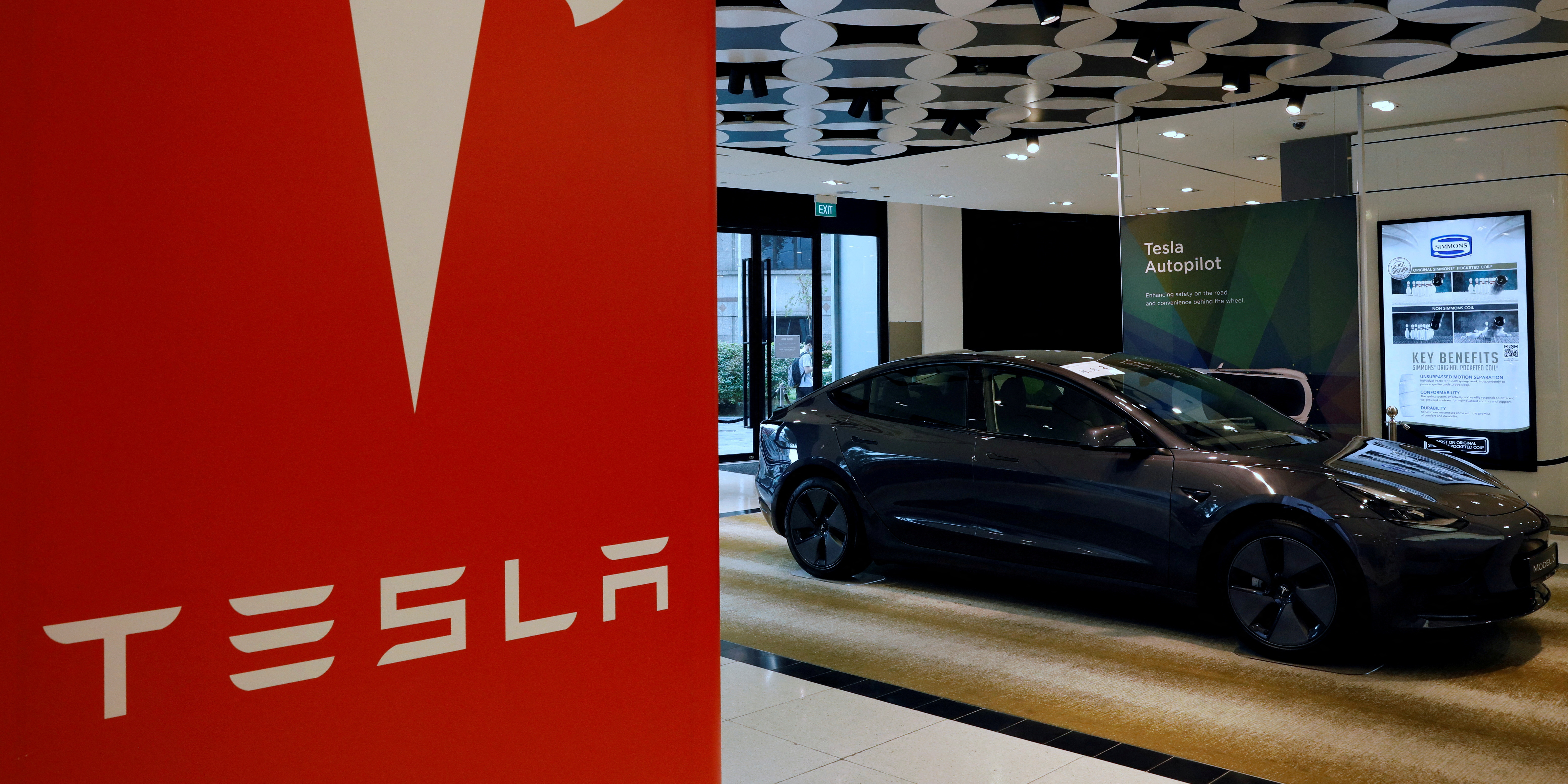 Tesla recrute en Inde, après une rencontre entre Elon Musk et Narendra Modi