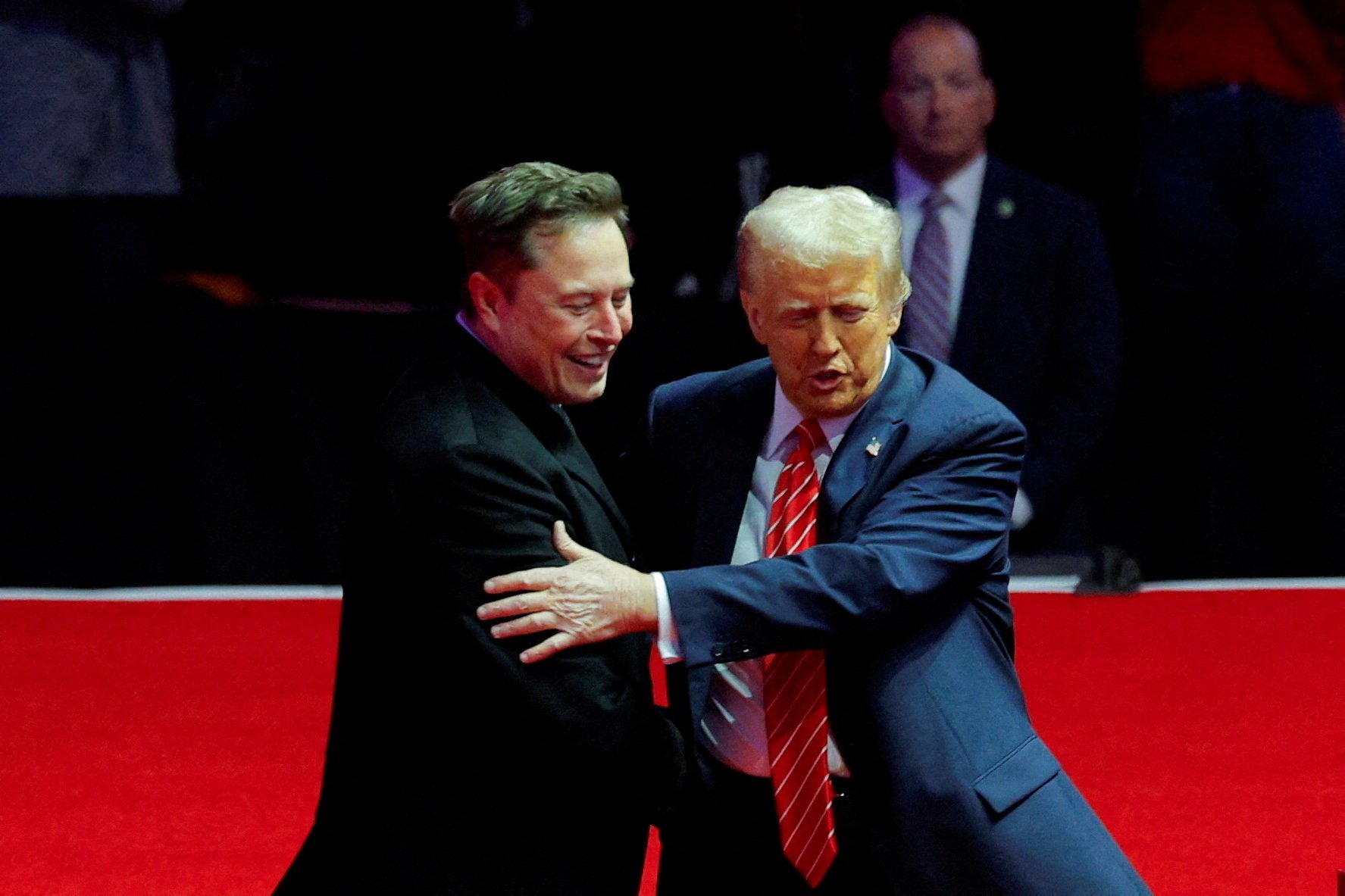 Tesla et SpaceX : ces contrats et subventions qui lient Elon Musk et le gouvernement américain