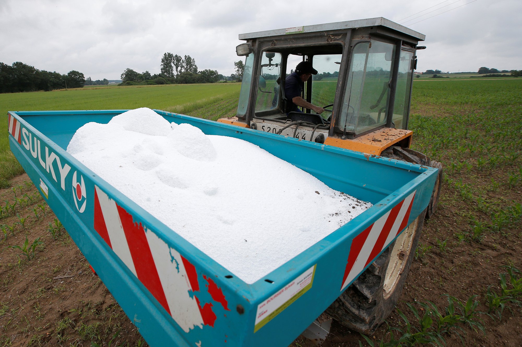 Agriculture : comment la géopolitique chamboule le marché mondial des engrais