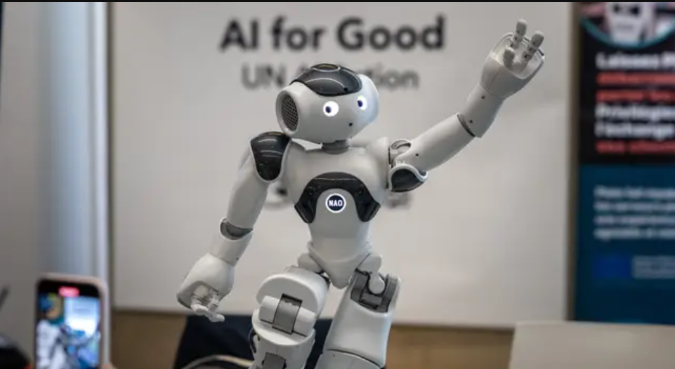 Robotique : deux offres de reprise pour Aldebaran mais un nouveau plan social inévitable