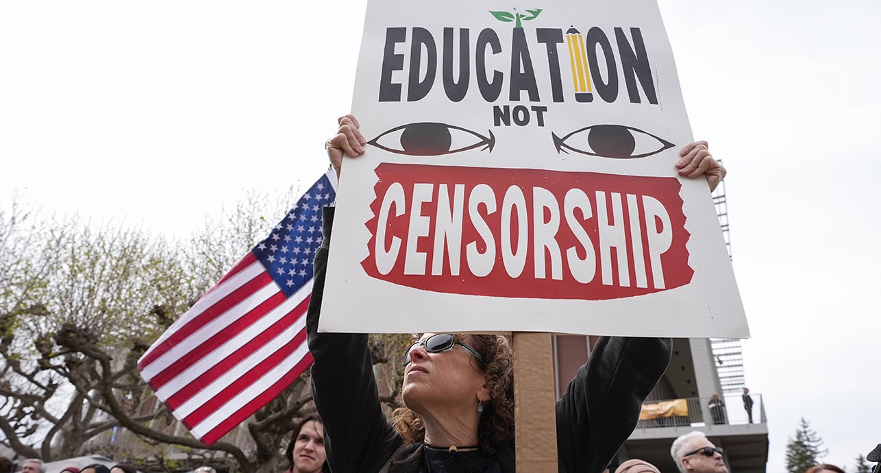 Aux États-Unis, les universités restreintes par Donald Trump sont confrontées « au dilemme de la collaboration »
