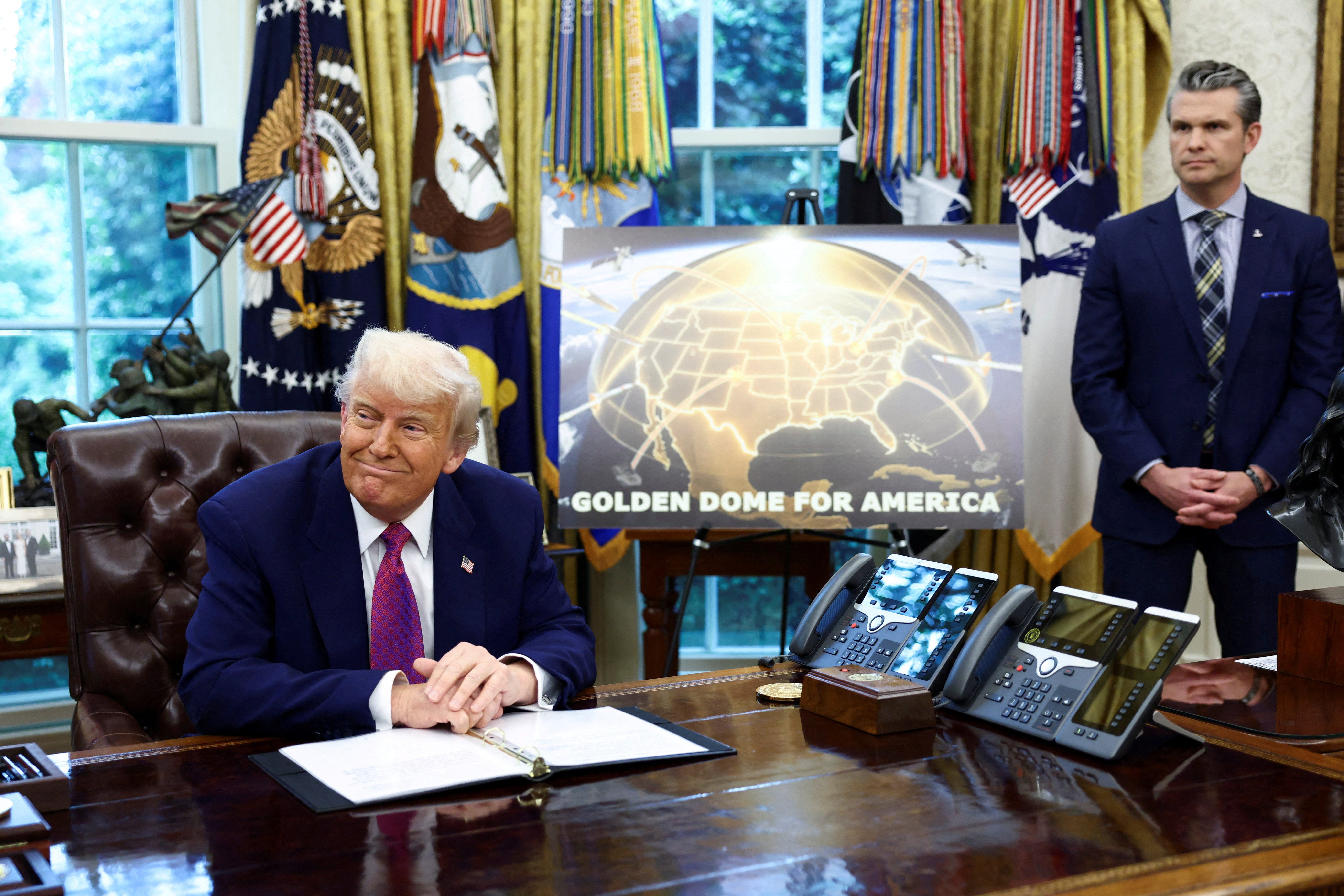 Taxation des universités, livrets MAGA, baisses d'impôt : un budget « Trump » à son image