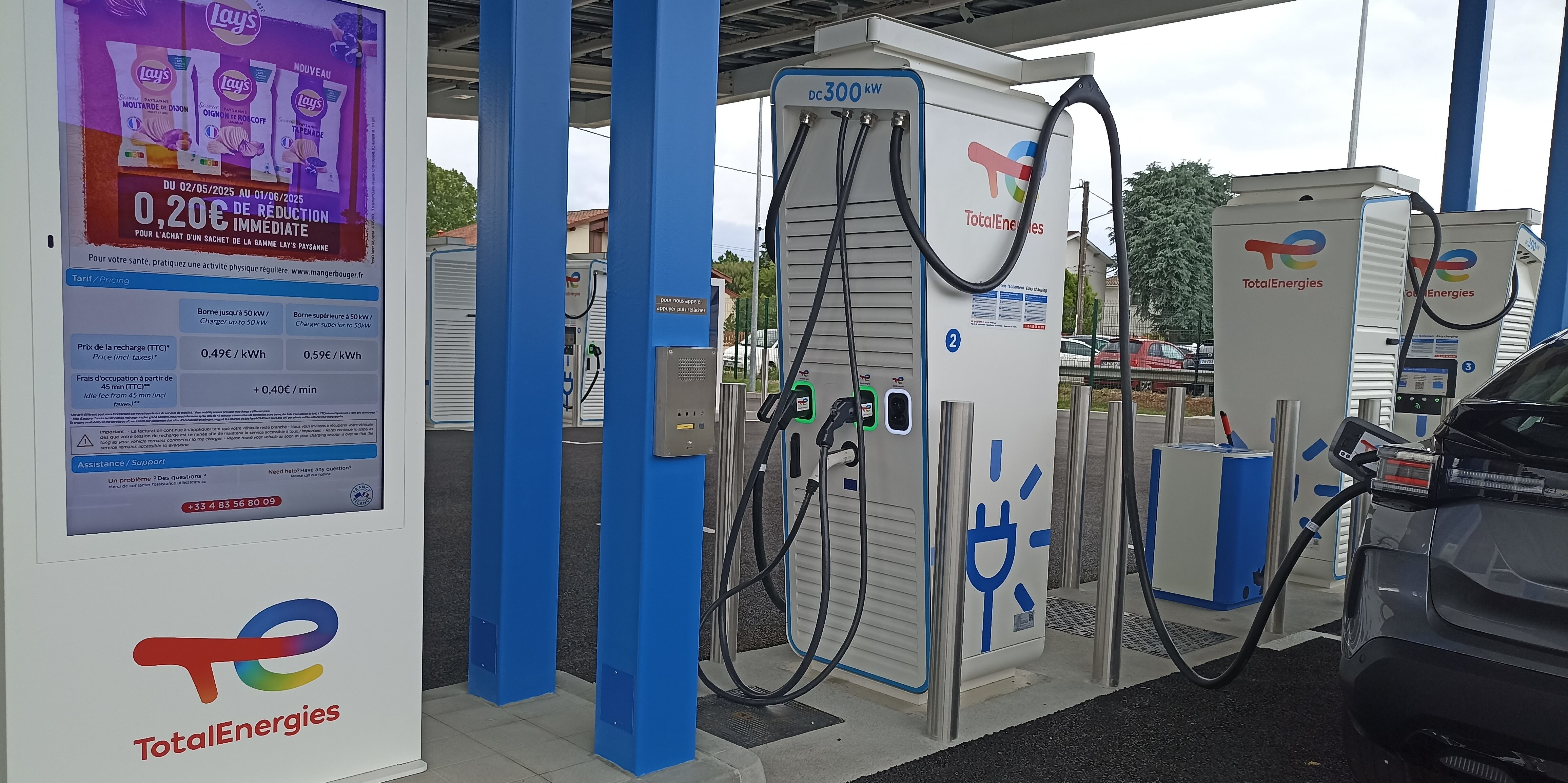 Bornes de recharge : TotalEnergies poursuit le déploiement, malgré un marché en repli