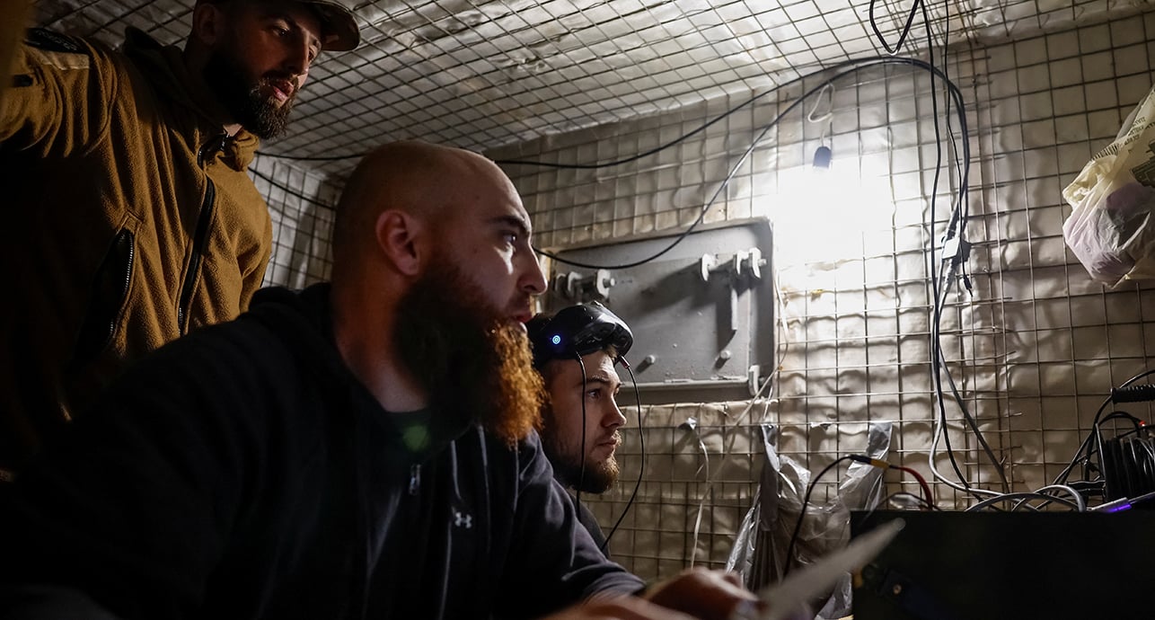 En Ukraine, les drones à fibre optique au coeur de la guerre du futur