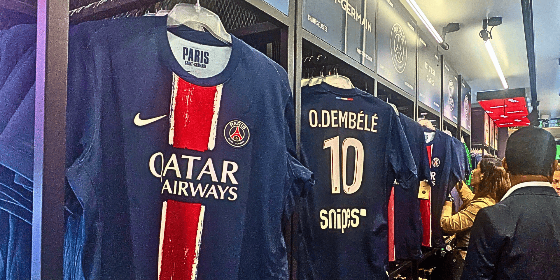 PSG-Inter Milan : écharpes, flocage, le business revanche de Paris avant la finale