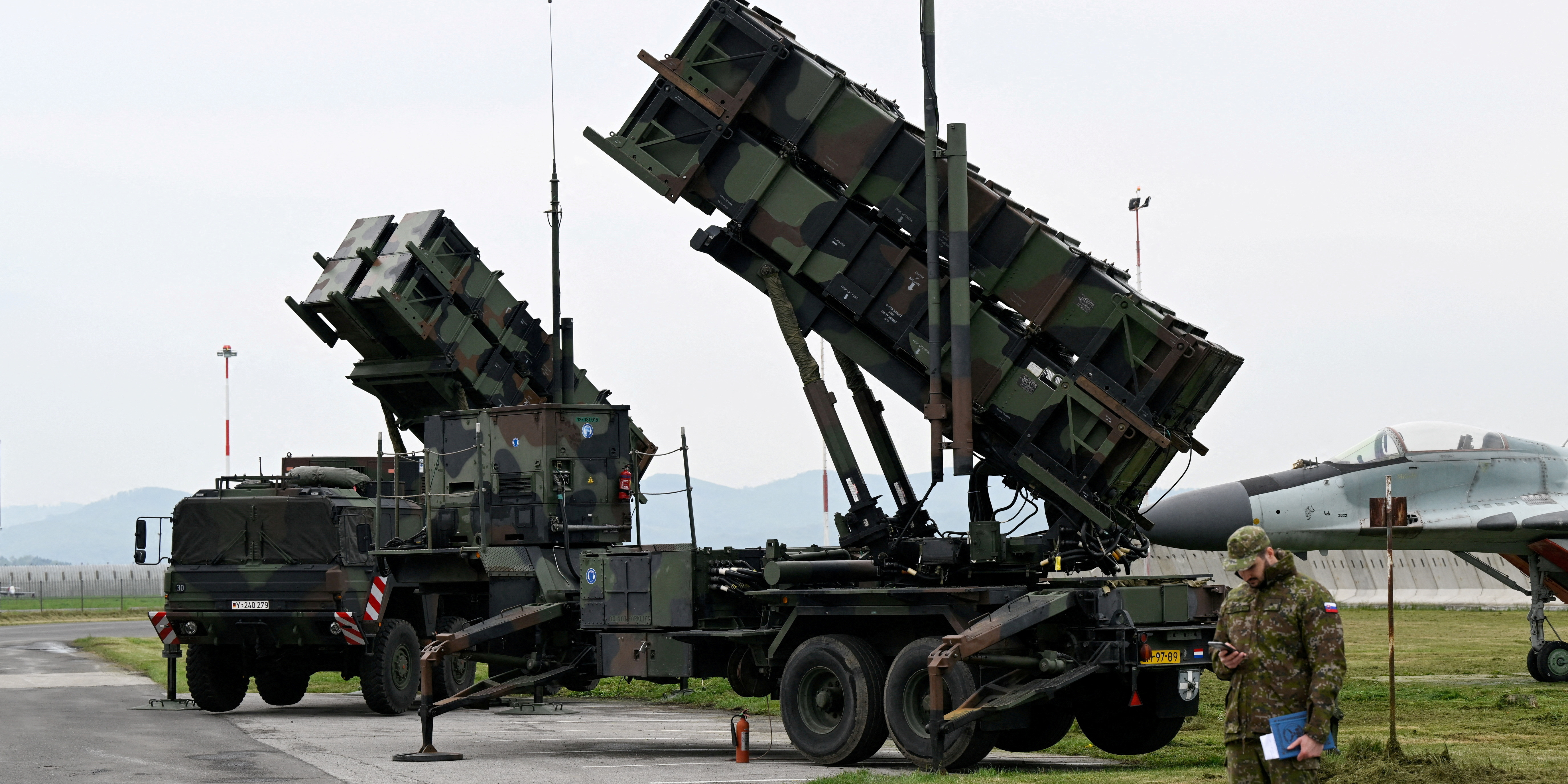 Arrêt des livraisons d'armes à l'Ukraine  une vraie fausse surprise des États-Unis