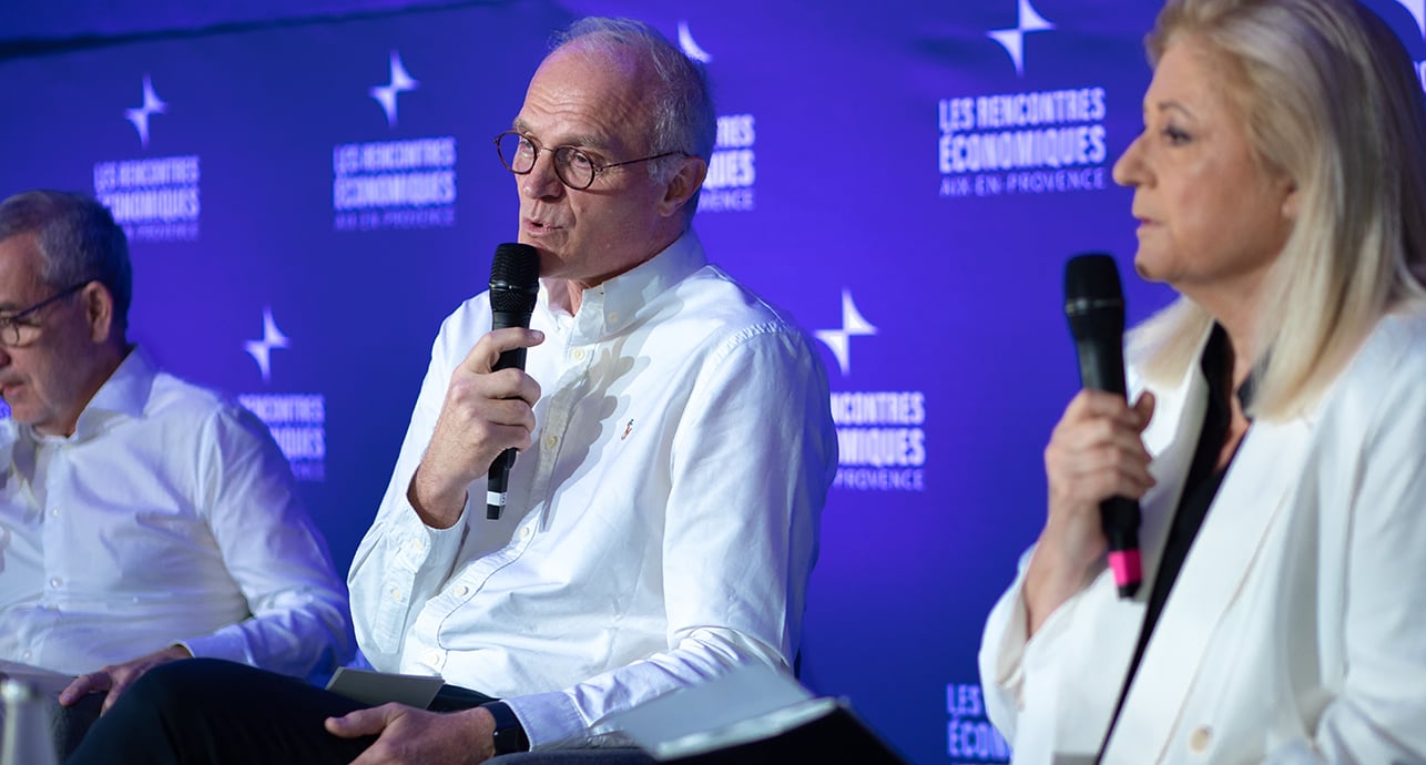 Face à Donald Trump et ses droits de douane, le fatalisme des patrons français