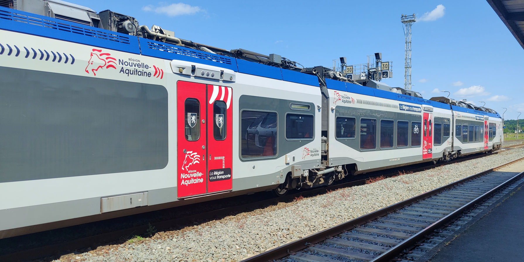 Trains régionaux : quatre candidats en lice pour décrocher le juteux contrat du Poitou-Charentes