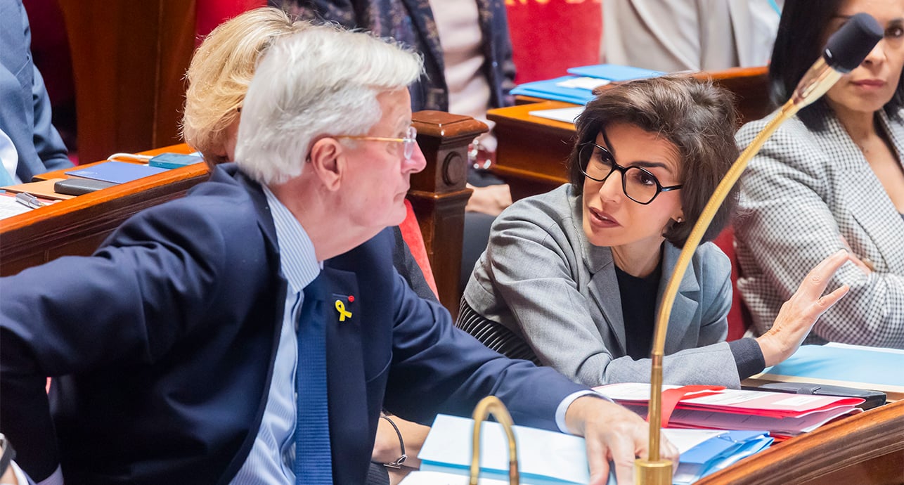 Quand Michel Barnier empiète sur le territoire de Rachida Dati, la droite se déchire