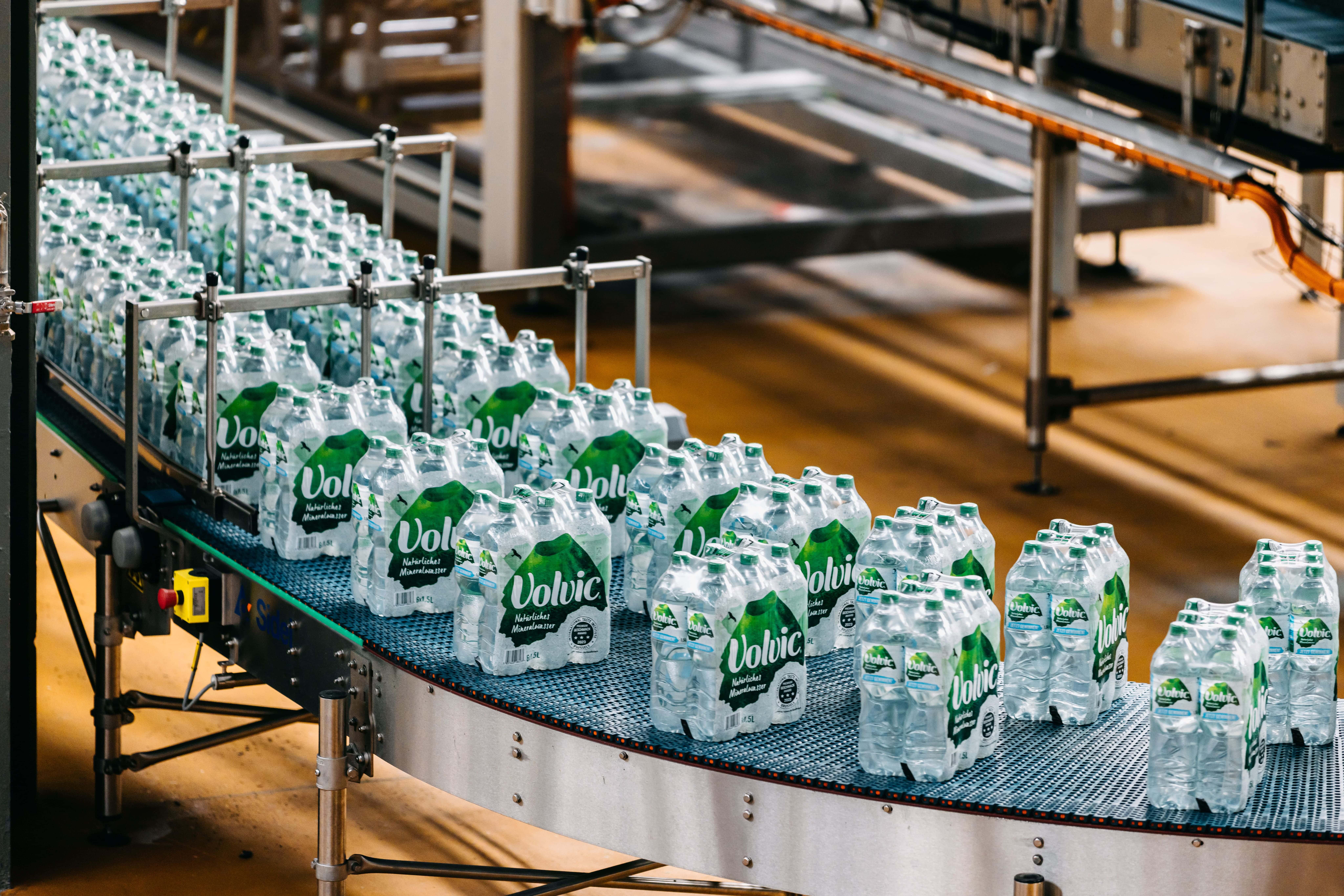 Volvic : la justice rejette la plainte de trois associations contre la préfecture