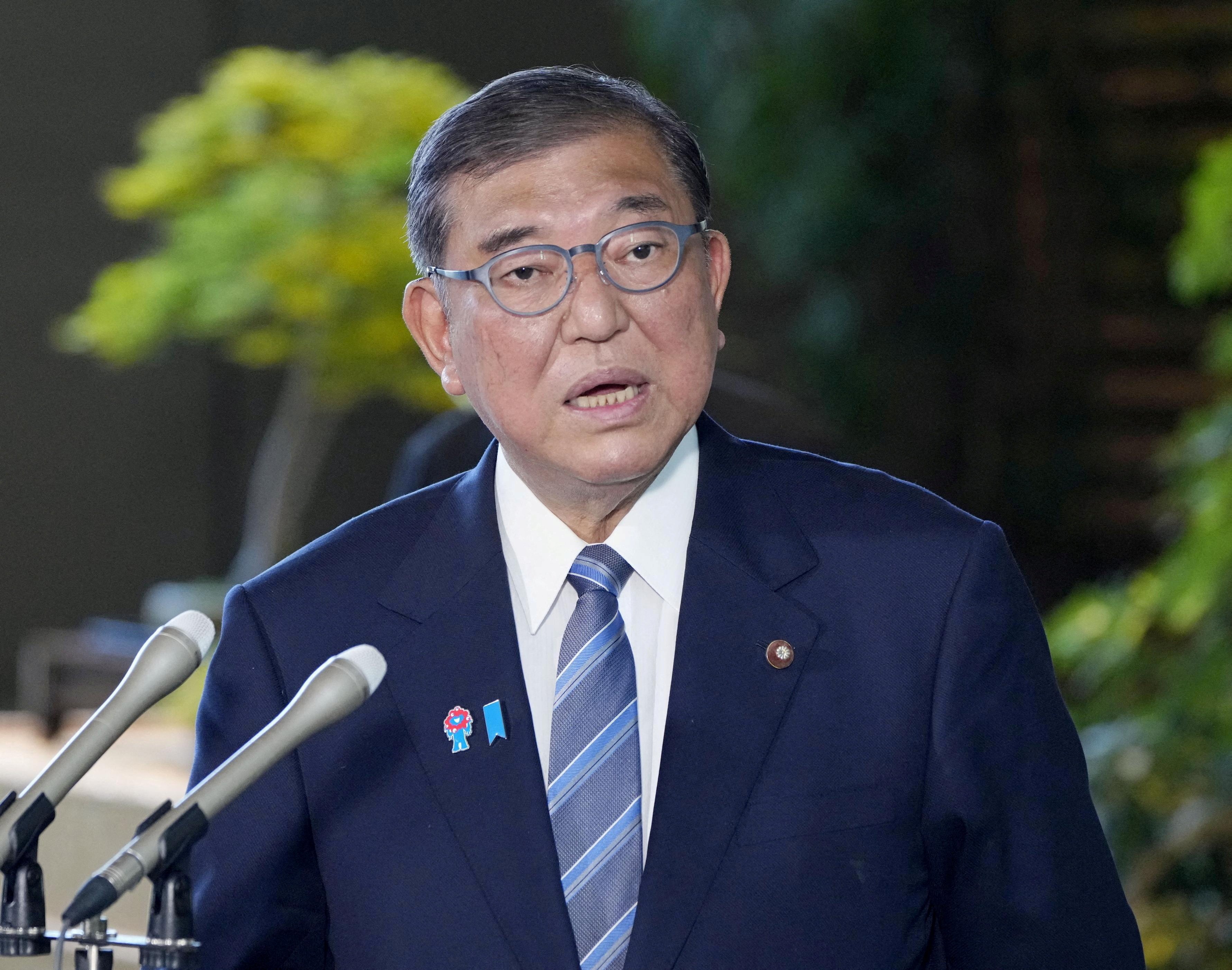 Japon : le Premier ministre démissionne sous la pression de son parti