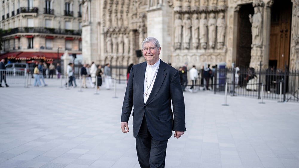 Mgr Laurent Ulrich, archevêque de Paris : «/J'ai l'intention d'inviter le pape à Paris/»