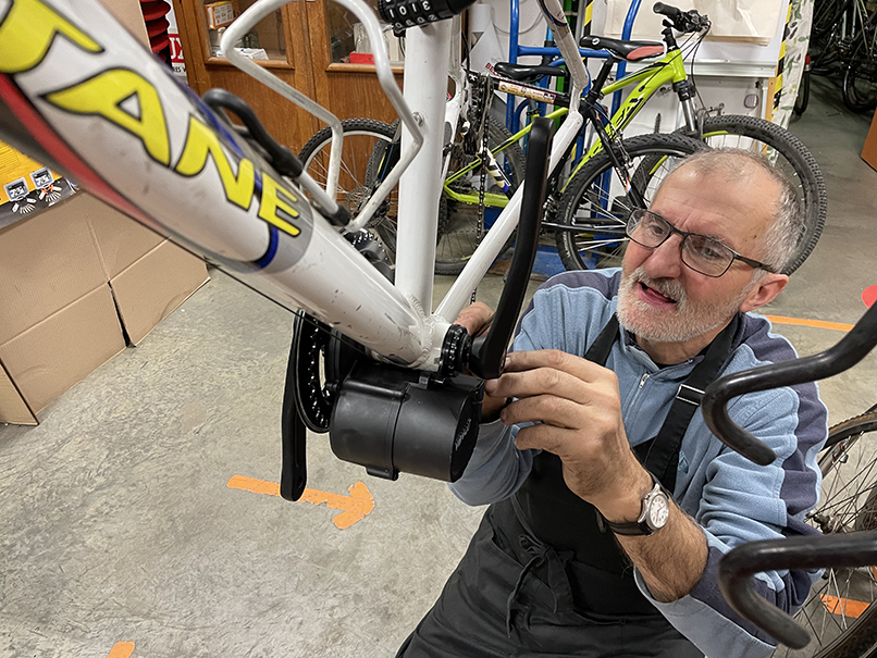 Vélos électriques : la Bourgogne-Franche-Comté mise sur une filière locale de recyclage des batteries