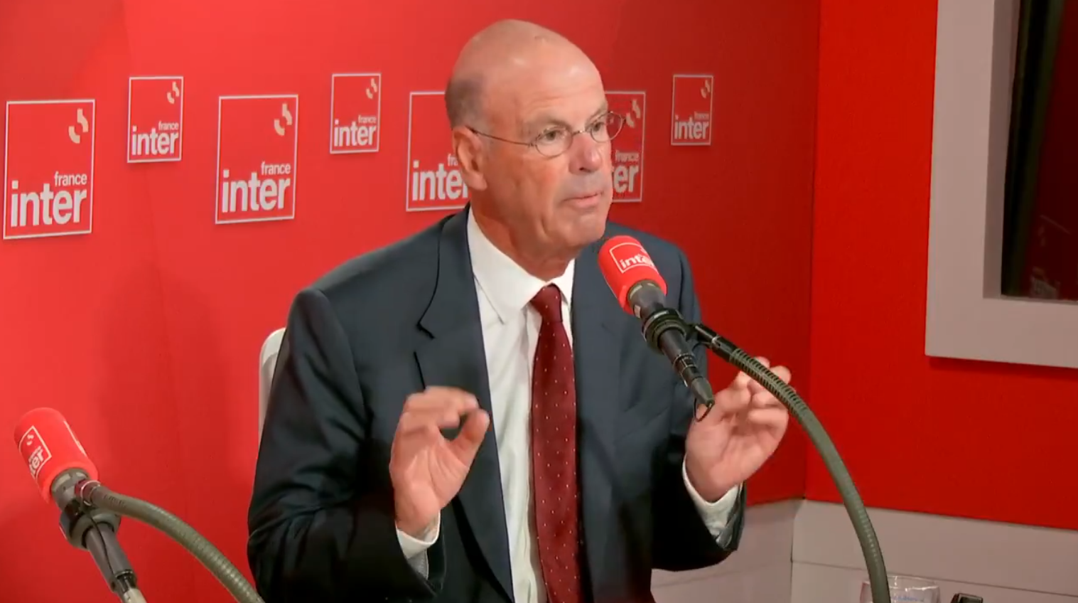 Éric Lombard : la France risque de dépasser l'Italie sur les coûts d'emprunt