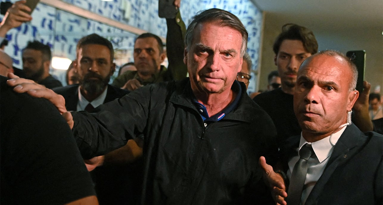 Au Brésil, Jair Bolsonaro au bord du précipice