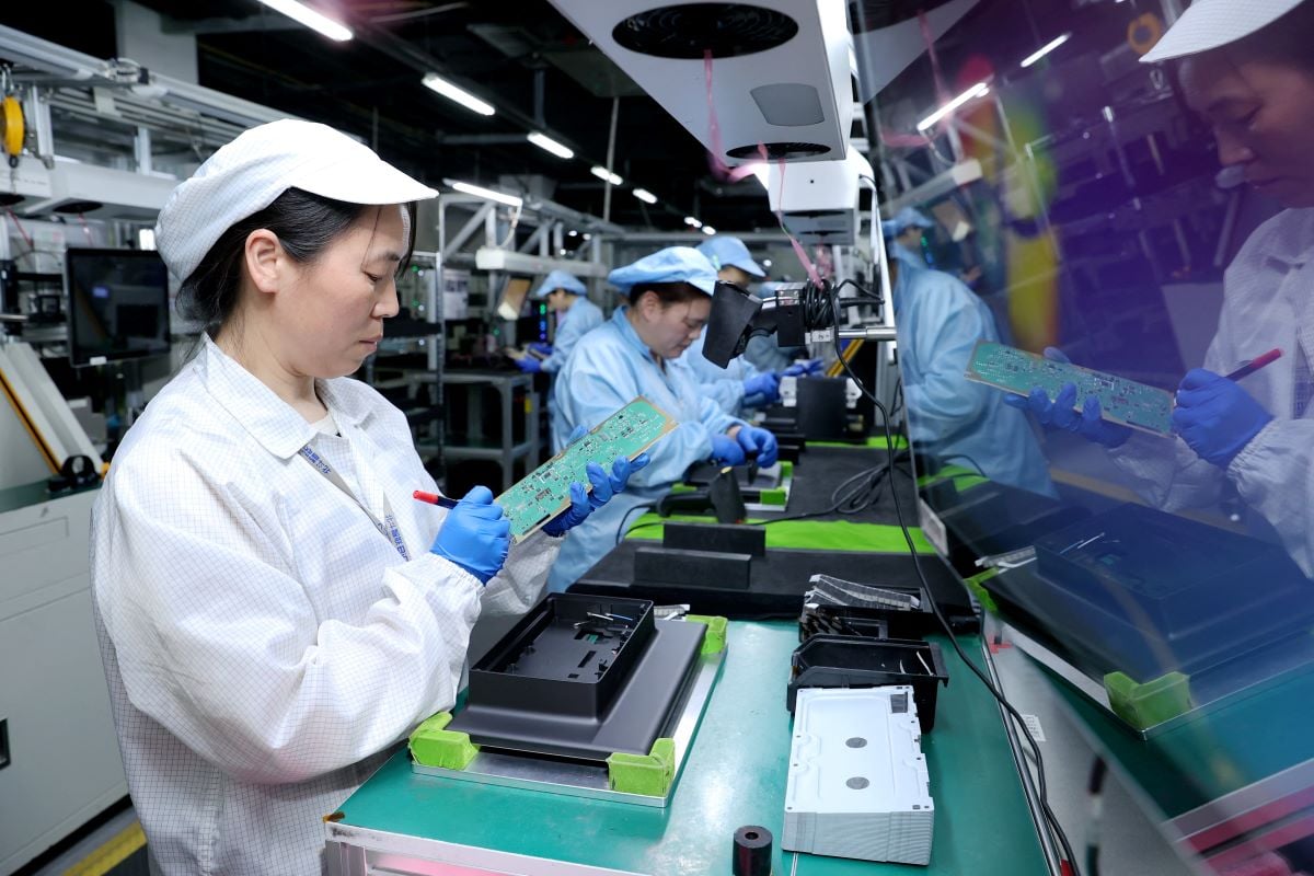 Chine : le ralentissement s'accélère, l'industrie et la consommation marquent le pas plus qu'attendu